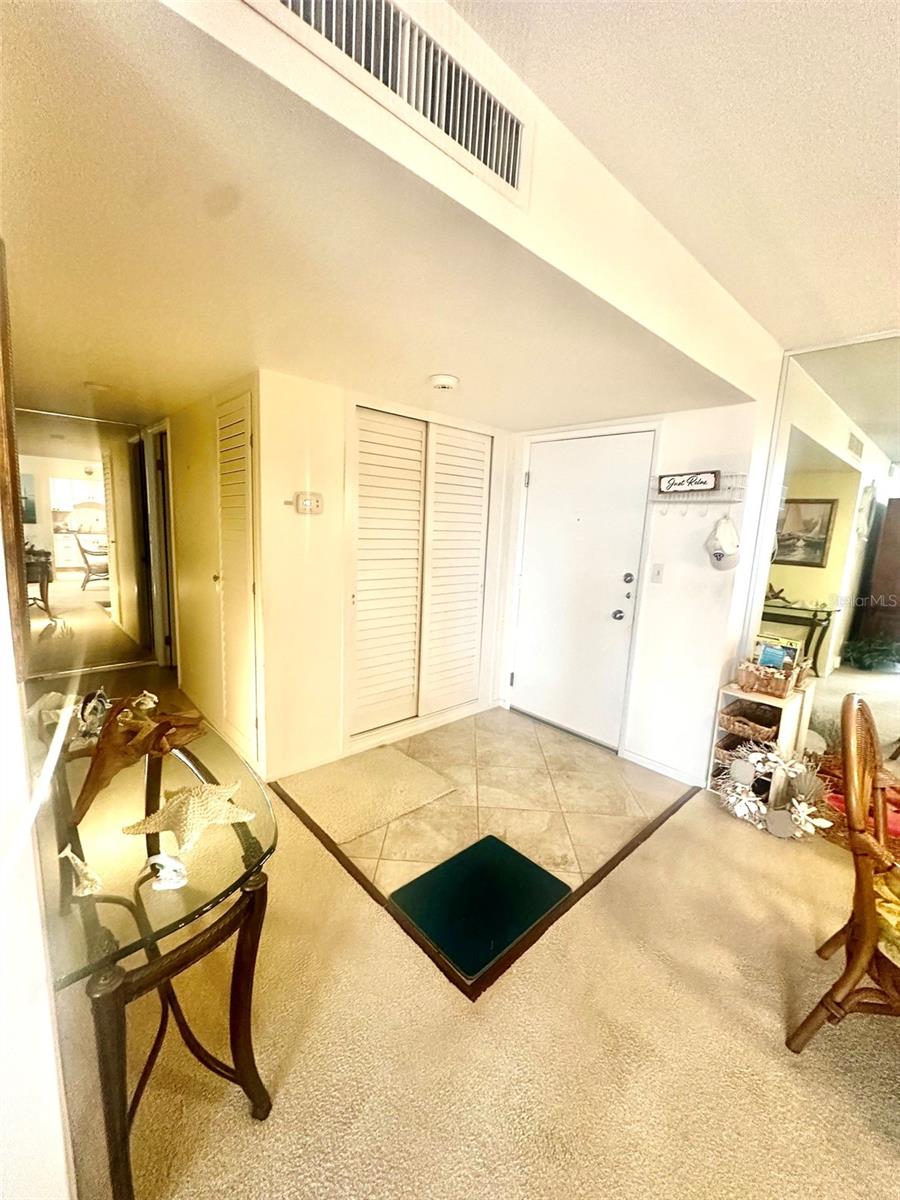 2800 N Atlantic Ave #811 Property Photo 12