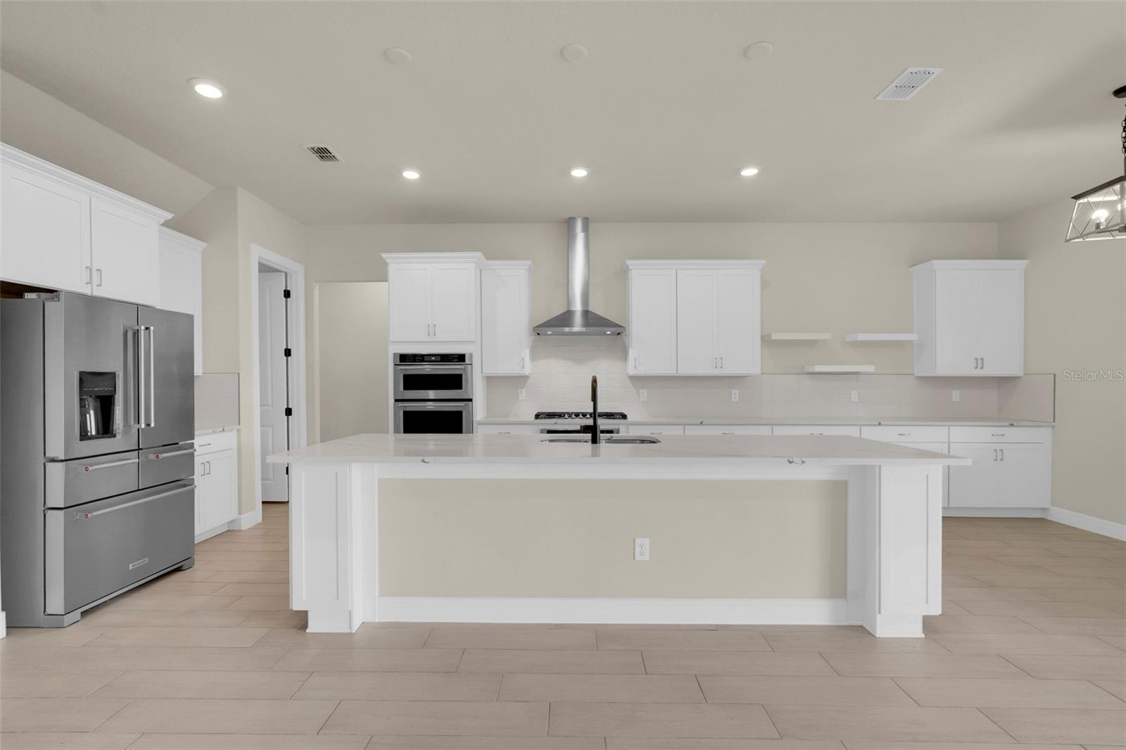 13485 Panama Beach Ct Property Photo 8