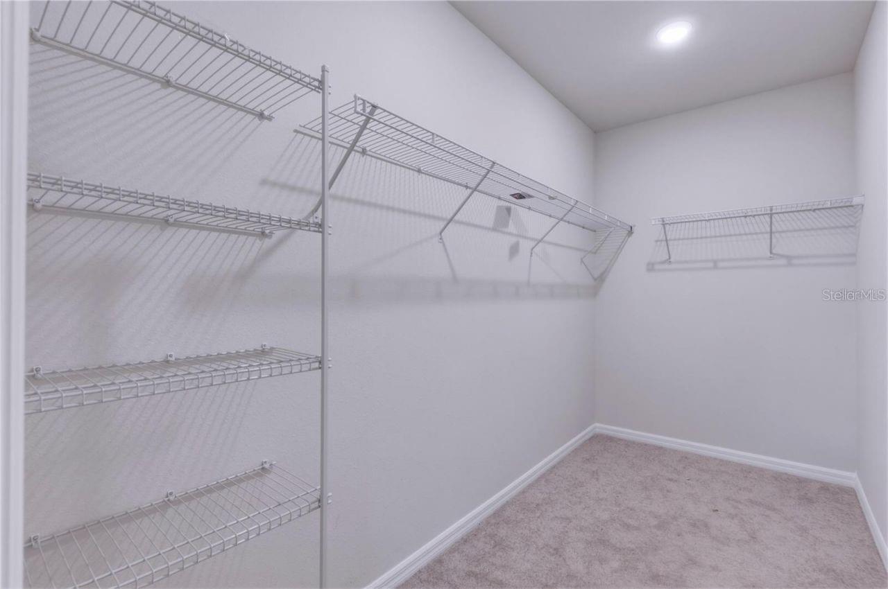 3535 Weaver Way Property Photo 15
