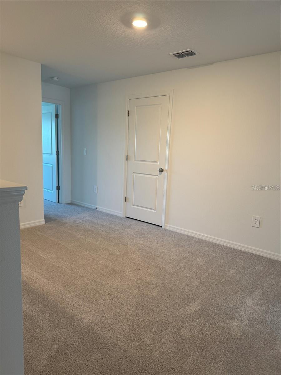 10911 65th Ter E Property Photo 11