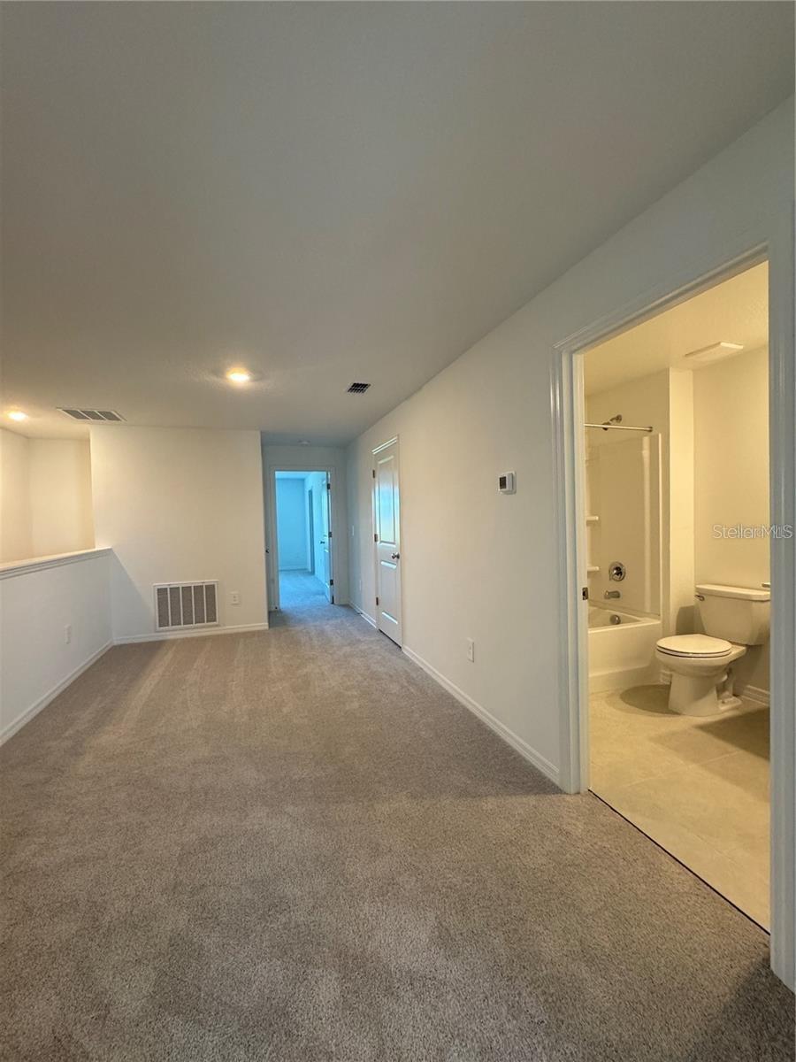 10911 65th Ter E Property Photo 12