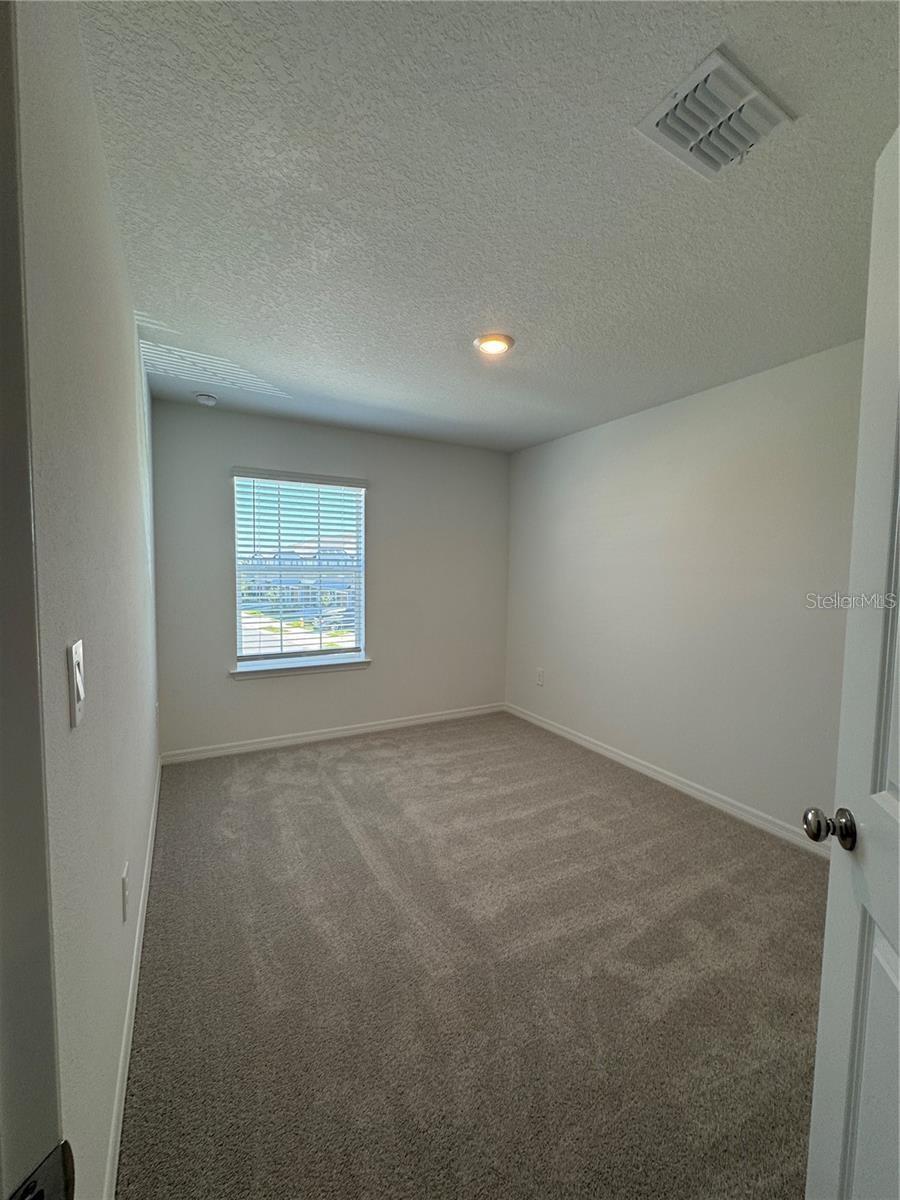 10911 65th Ter E Property Photo 20