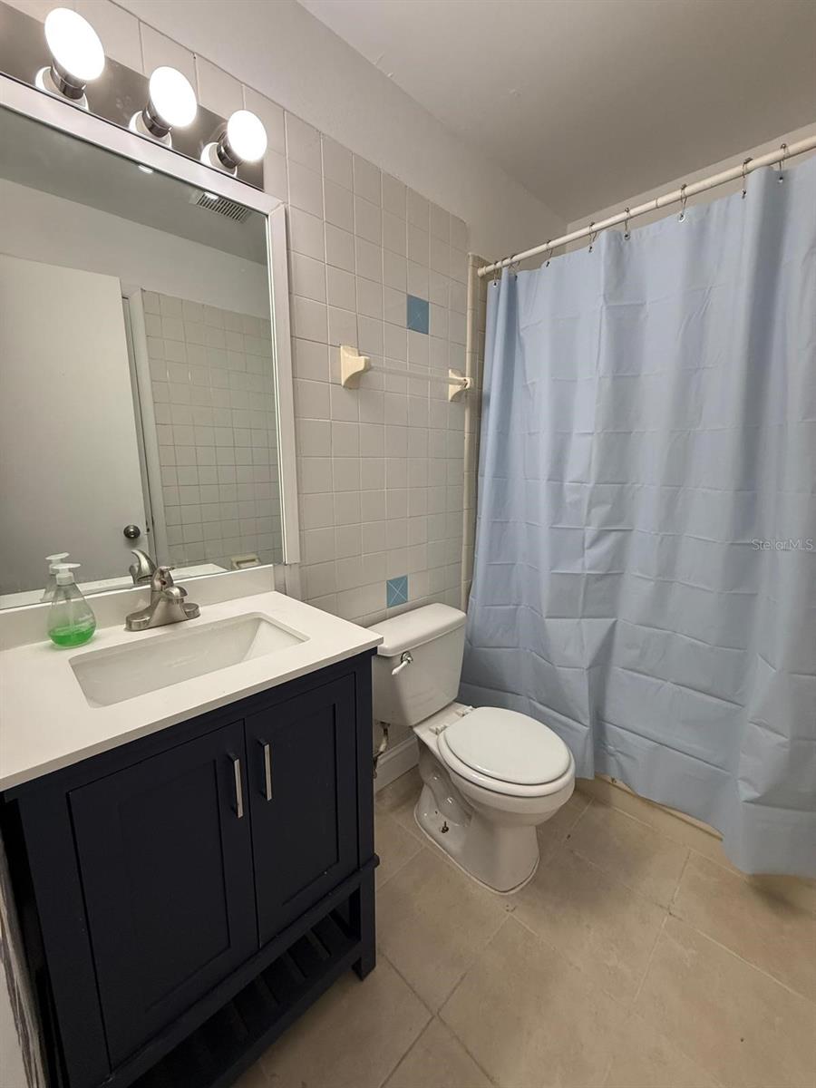 641 Conroy St Property Photo 8