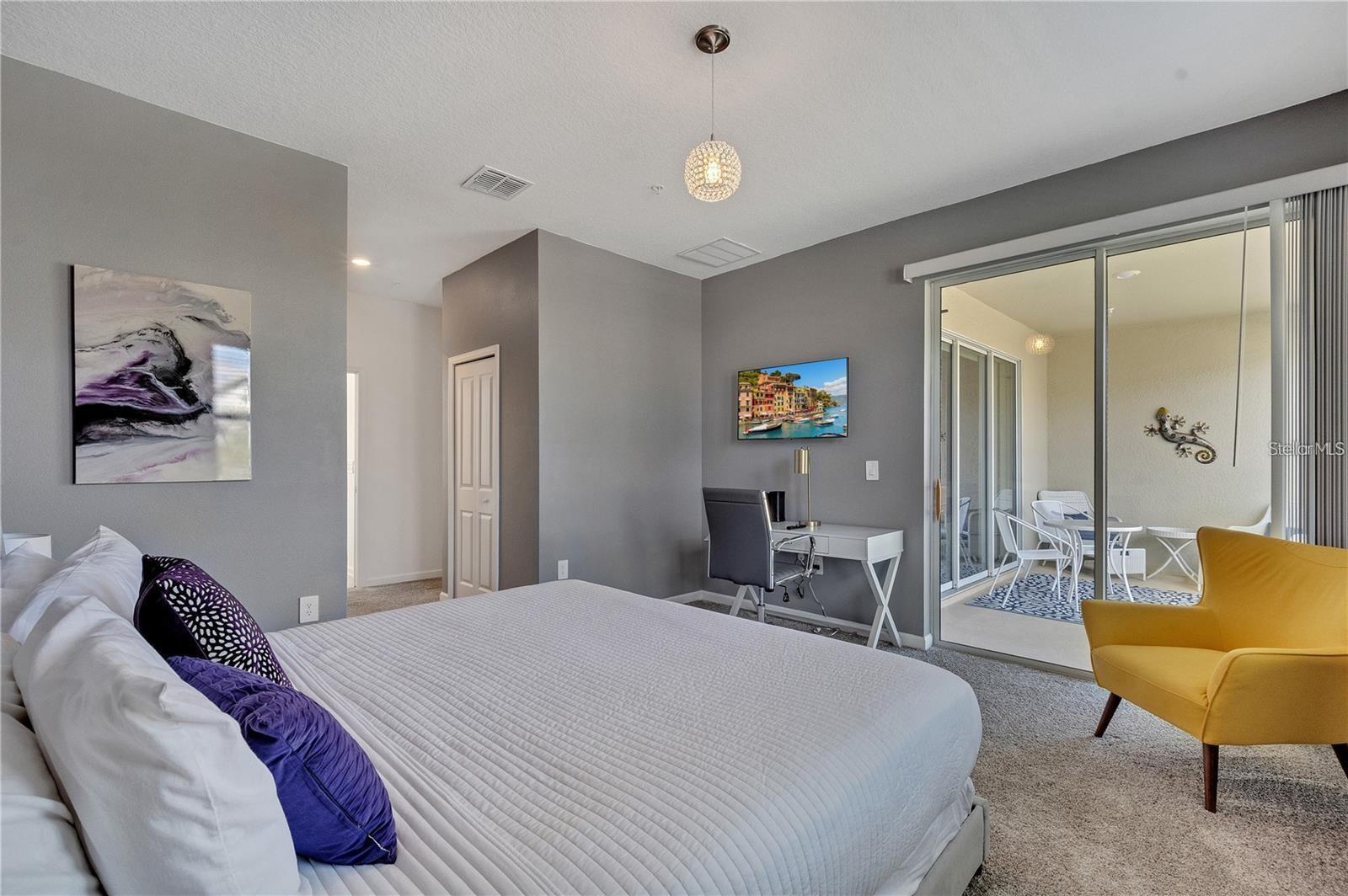 8889 Cabot Cliffs Dr #104 Property Photo 16