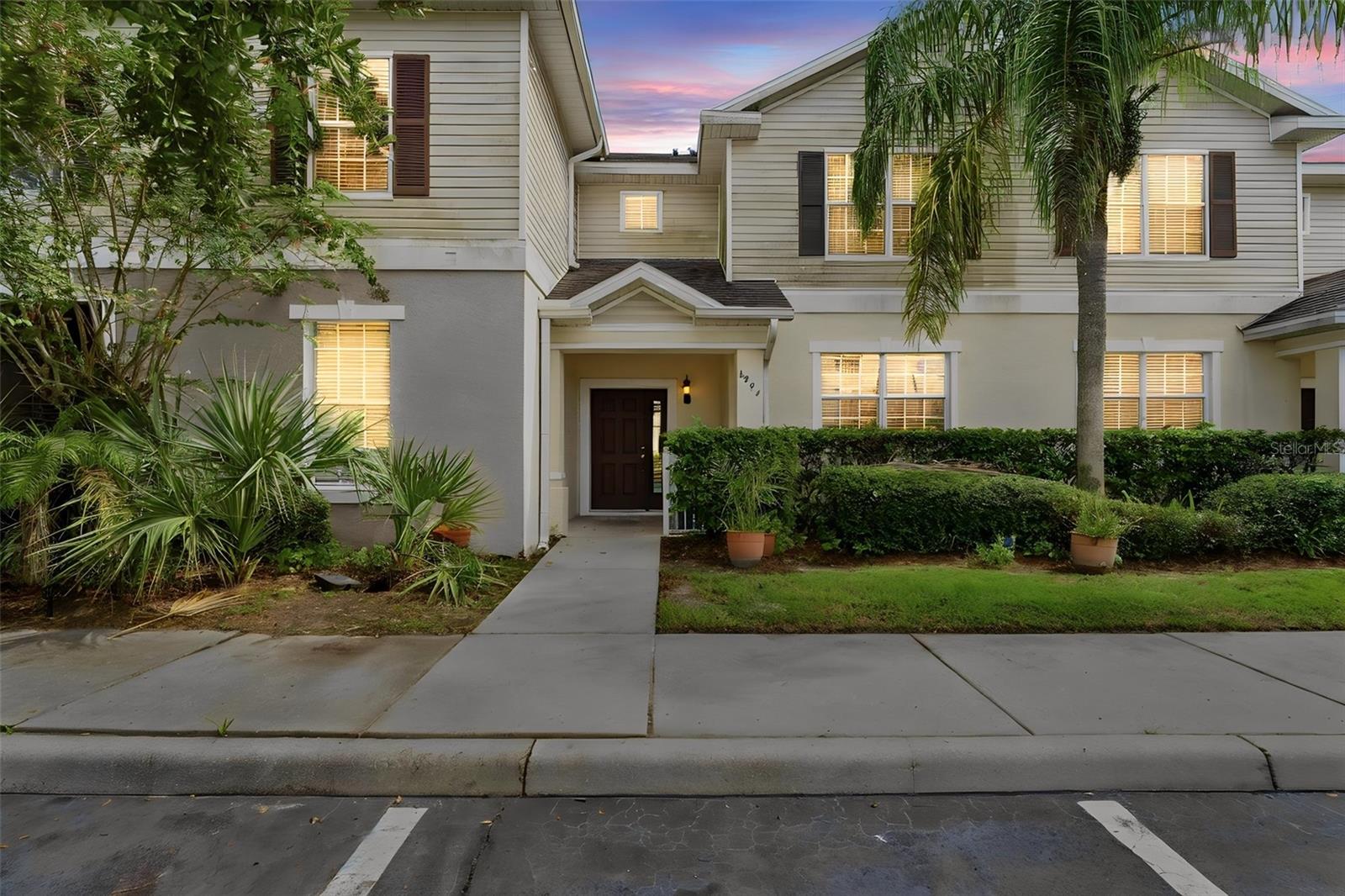 4994 Town Ter N Property Photo 2