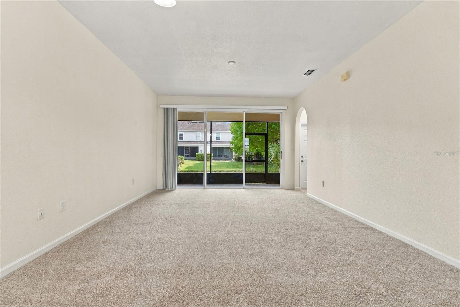 4994 Town Ter N Property Photo 8