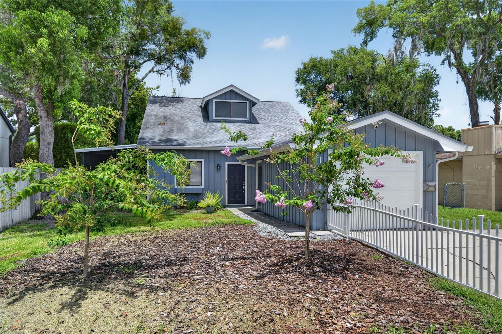 1871 Bryan Ave Property Photo 4