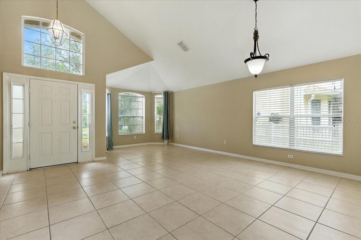 13760 Ocean Pine Cir Property Photo 3