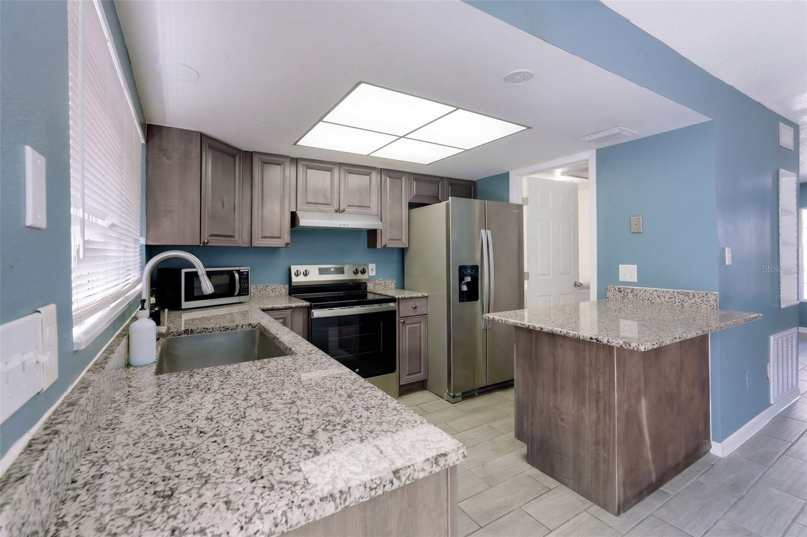 5423 Brookswood Way #801 Property Photo 6