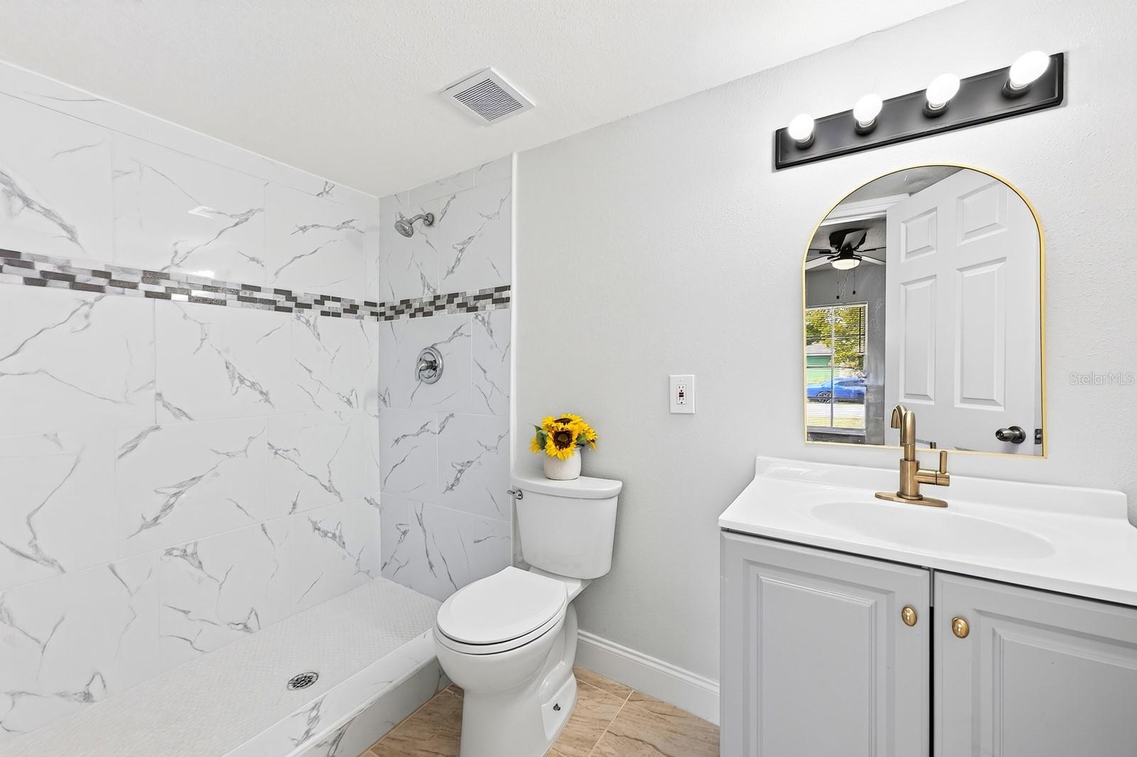 1752 Peachwood Ln Property Photo 11