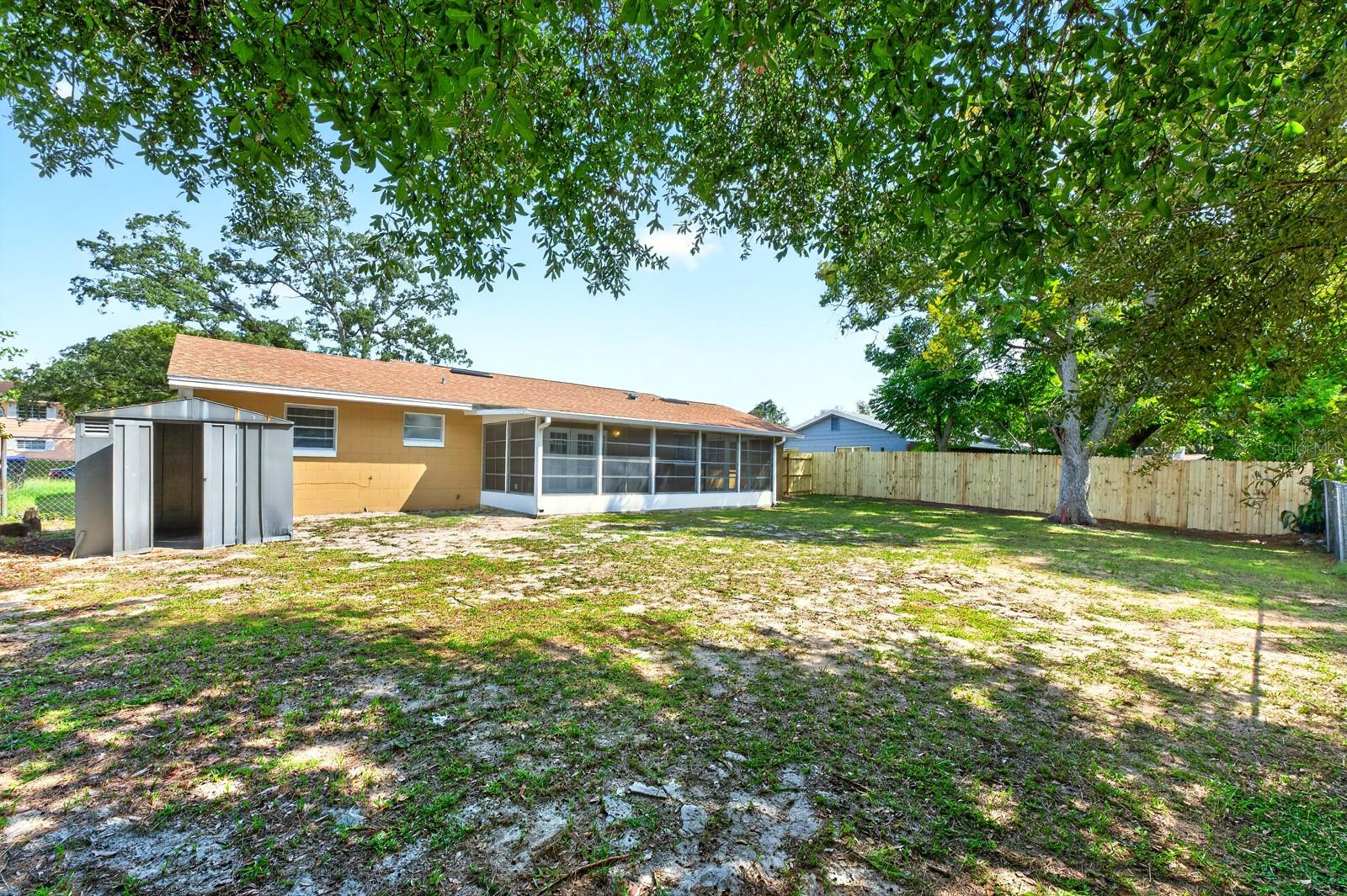 1752 Peachwood Ln Property Photo 16