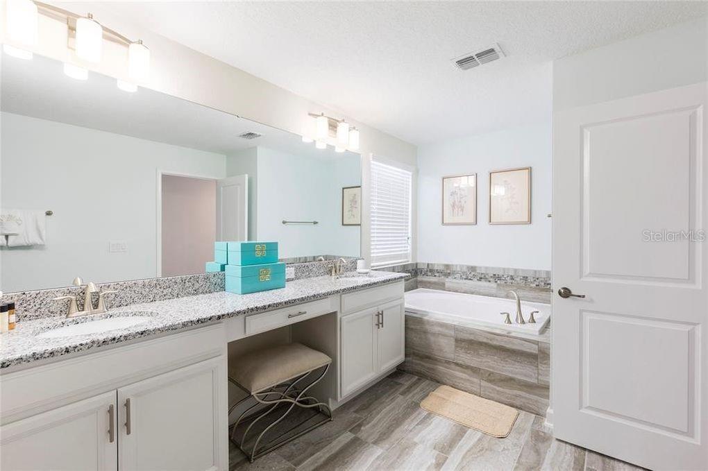1577 Slice Way Property Photo 10