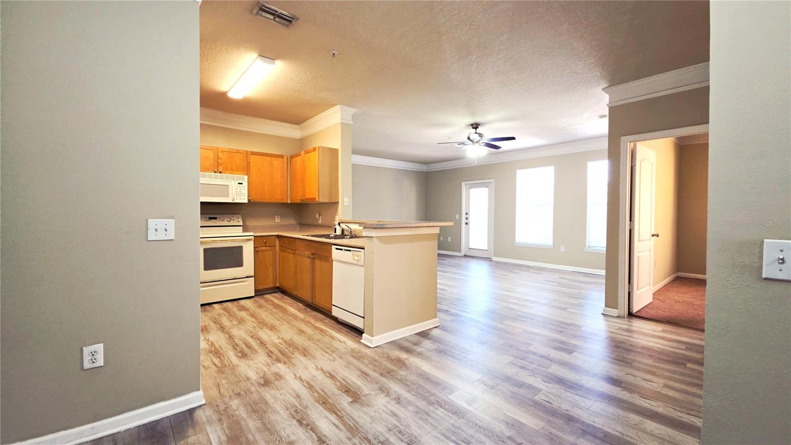 8848 Villa View Cir #206 Property Photo 10