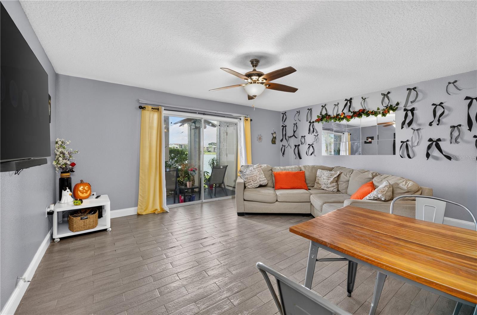 O6446627 Property Photo 8