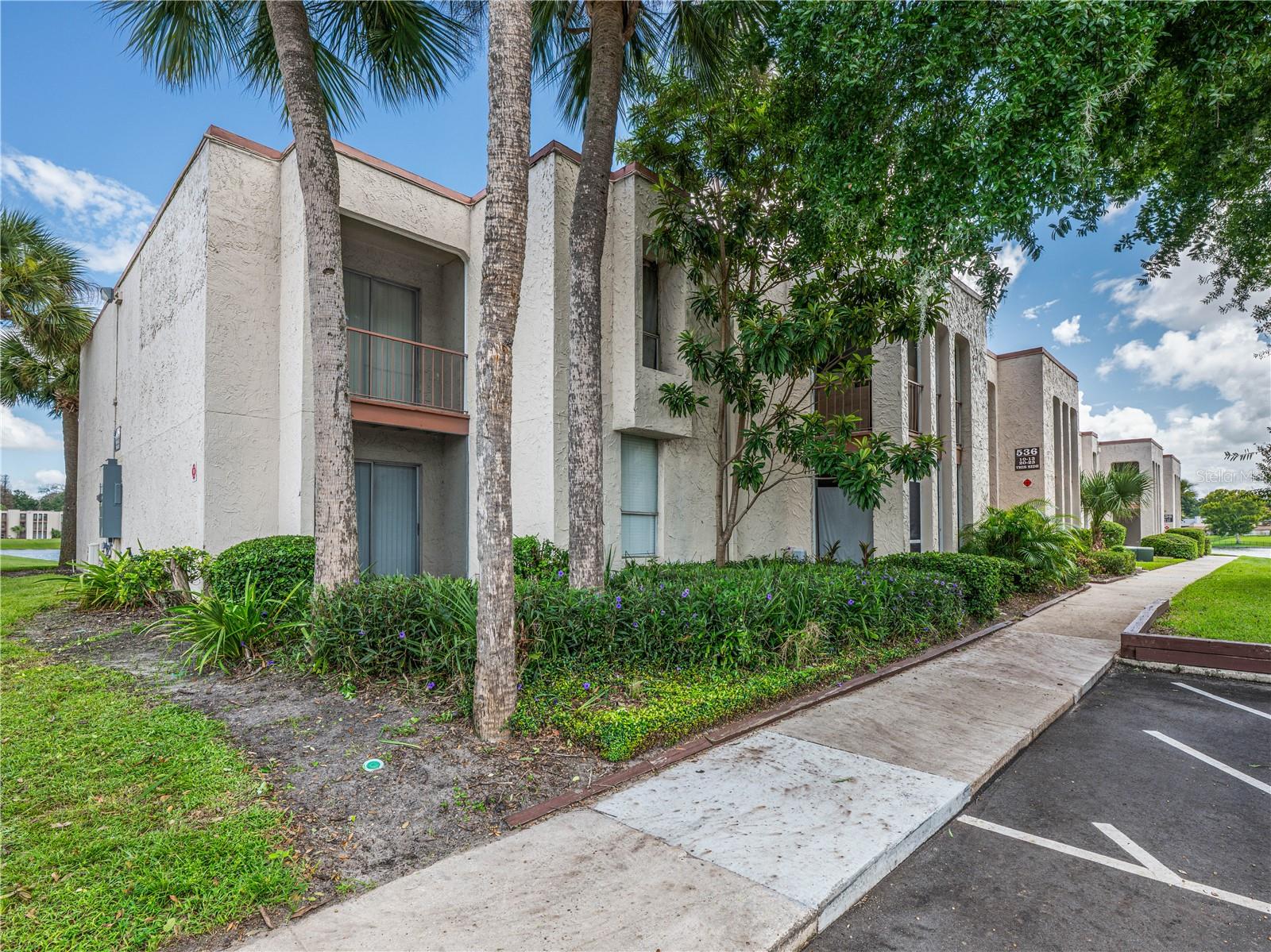 O6446627 Property Photo 15