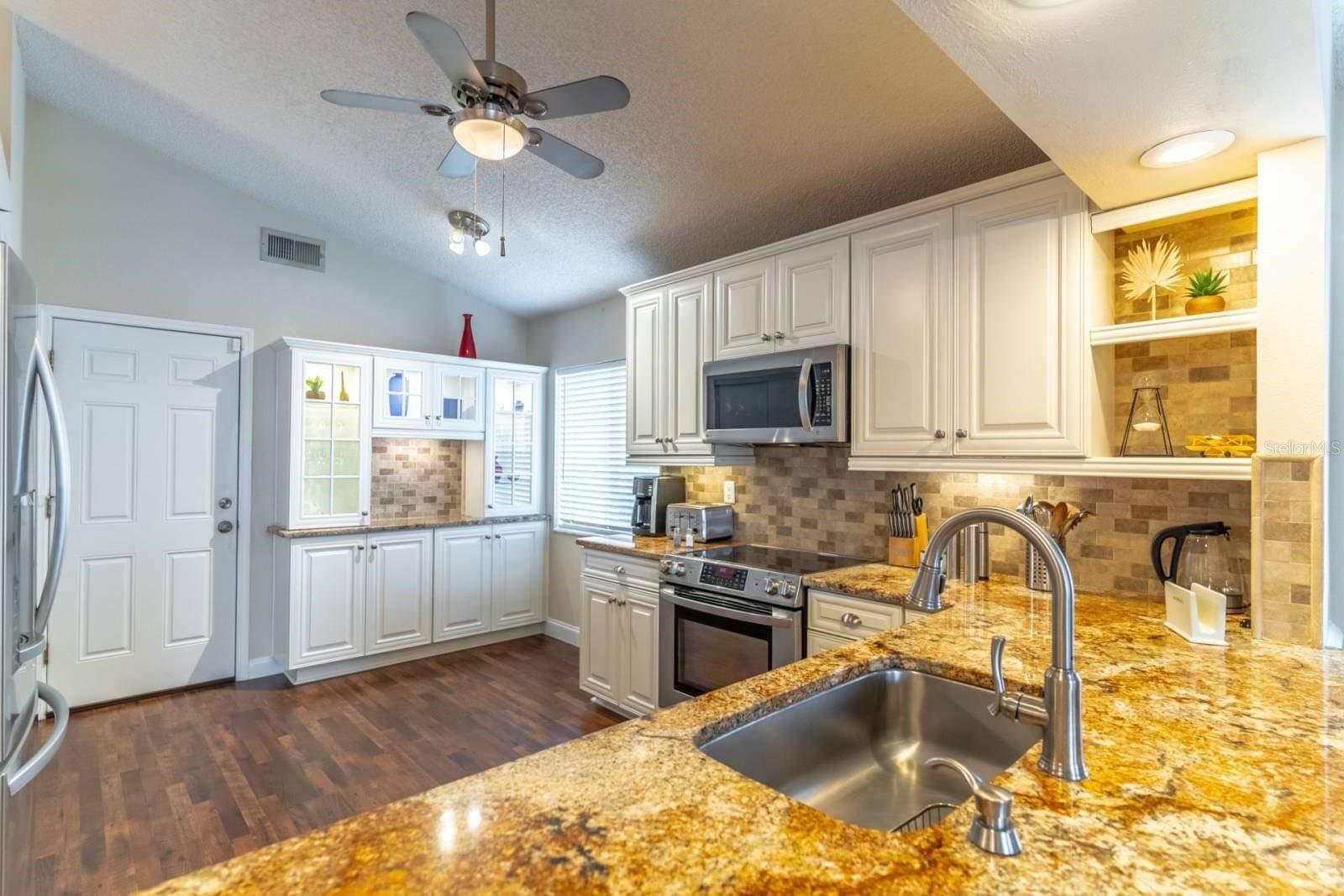 2616 Montego Bay Blvd Property Photo 11