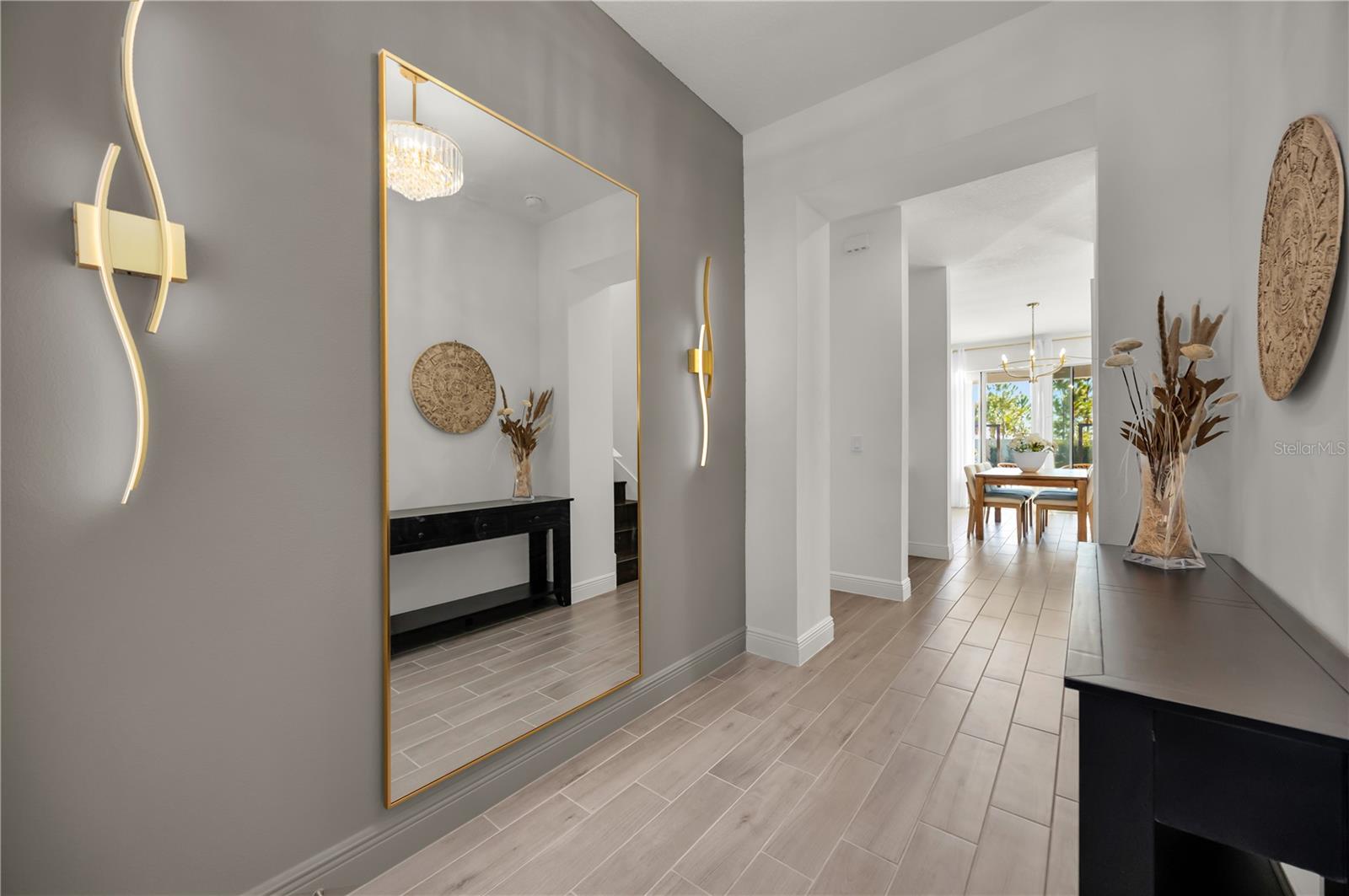 417 Switchgrass Loop Property Photo 4