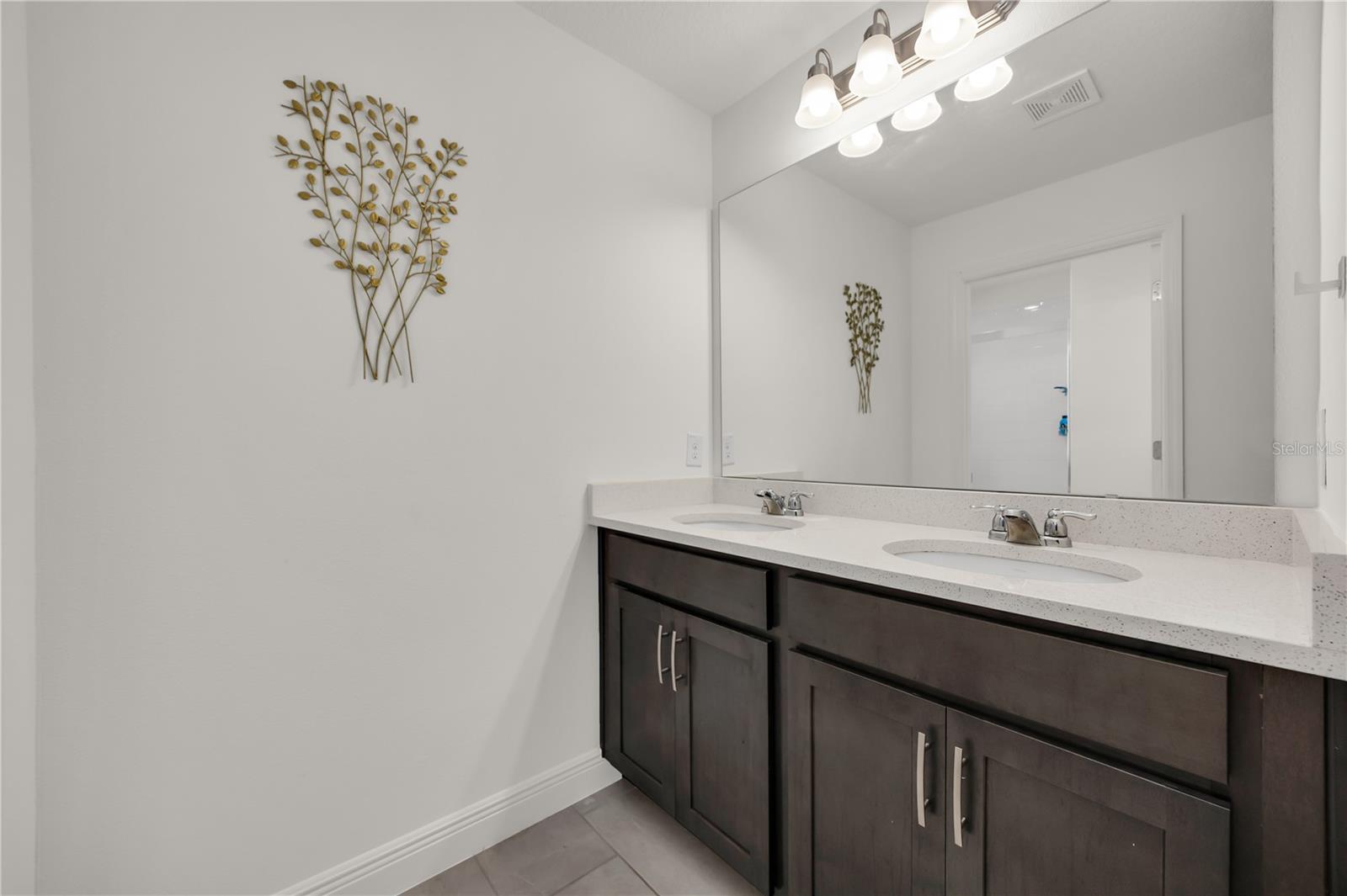 417 Switchgrass Loop Property Photo 18