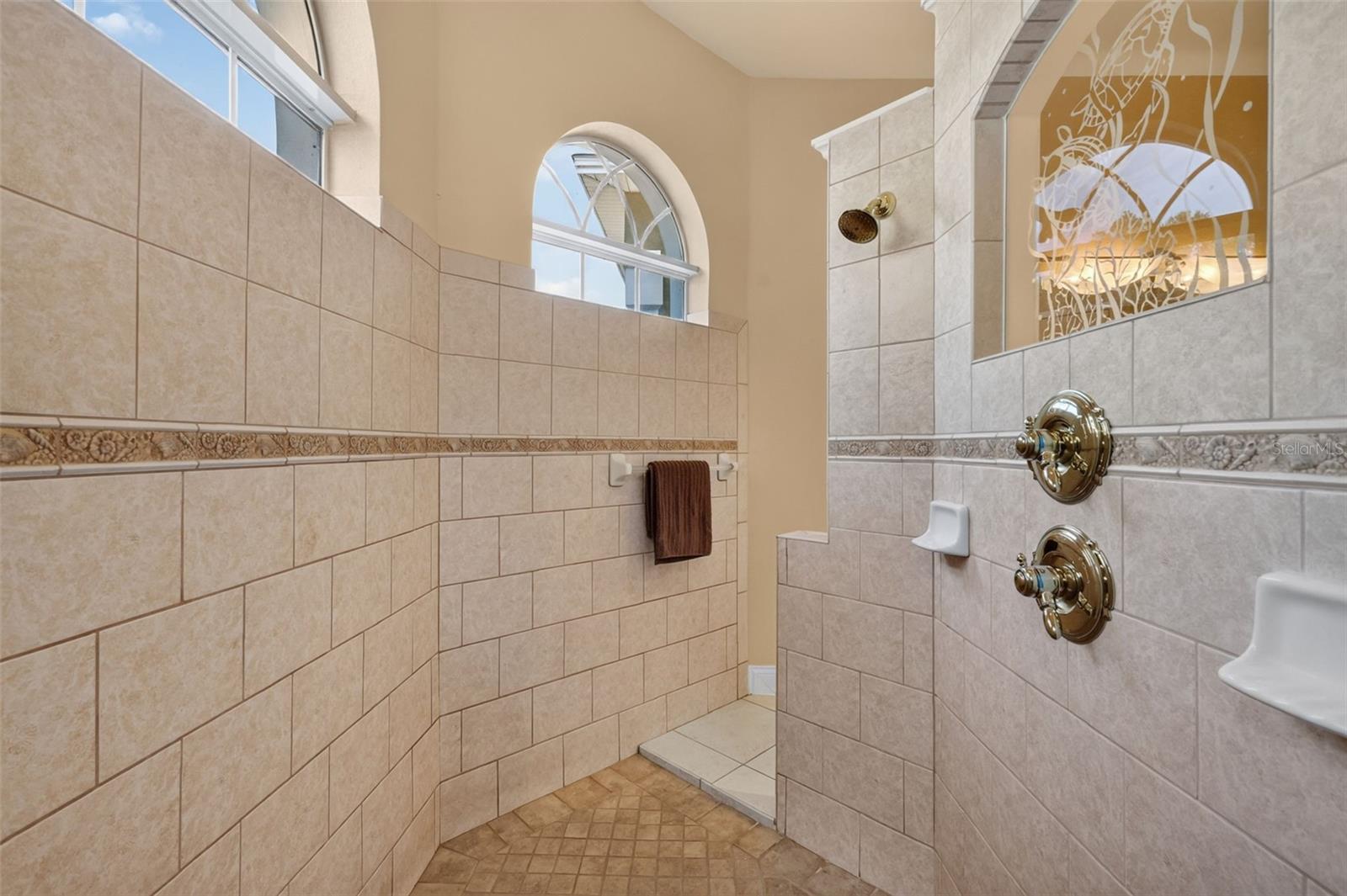 6053 Spinnaker Loop Property Photo 43