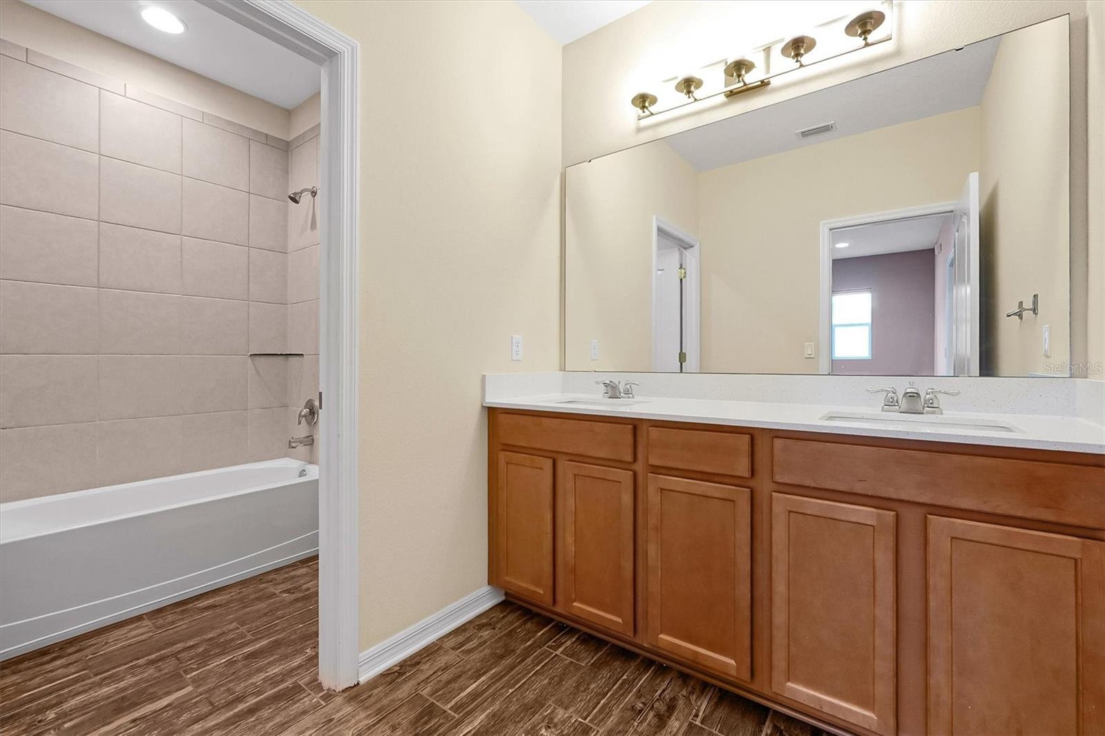 14699 Magnolia Ridge Loop Property Photo 26