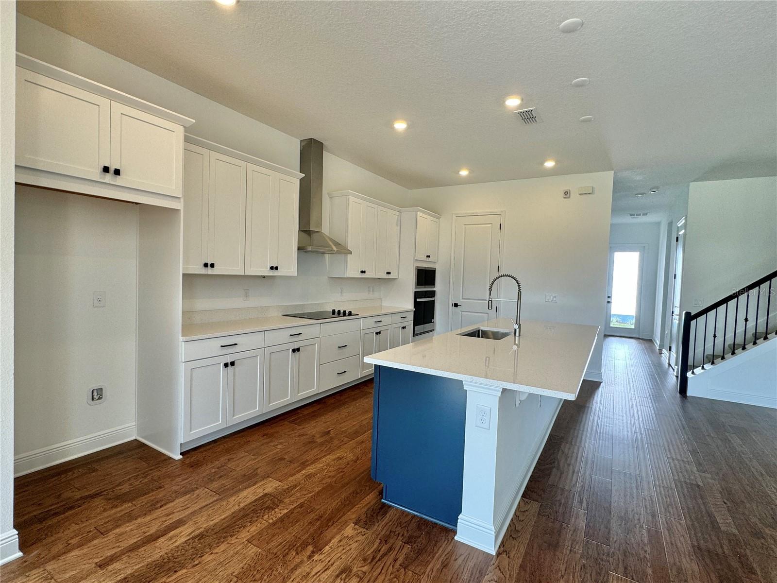 13352 Leggett Aly Property Photo 9