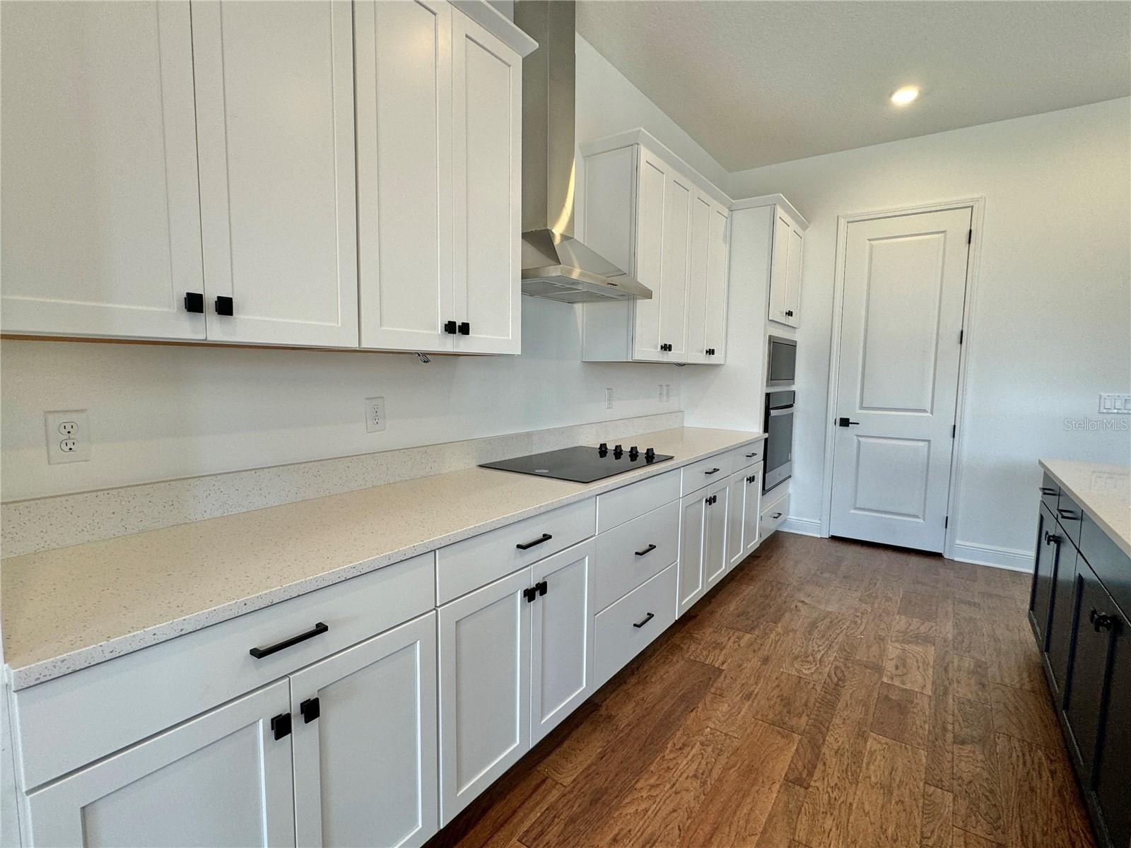 13352 Leggett Aly Property Photo 10
