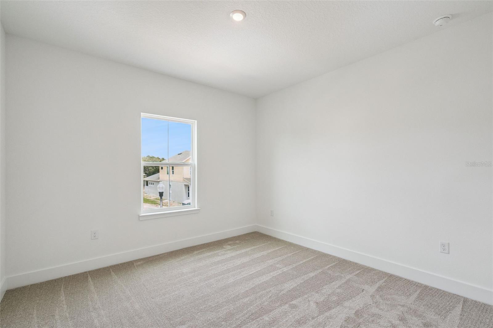 17602 Japonica Bloom Dr Property Photo 21