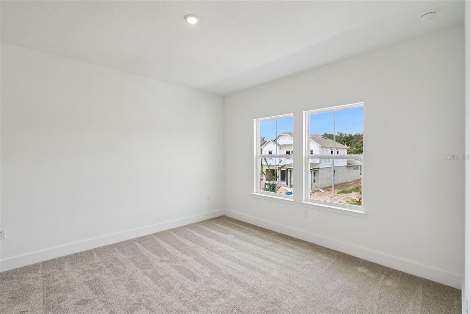 17602 Japonica Bloom Dr Property Photo 23
