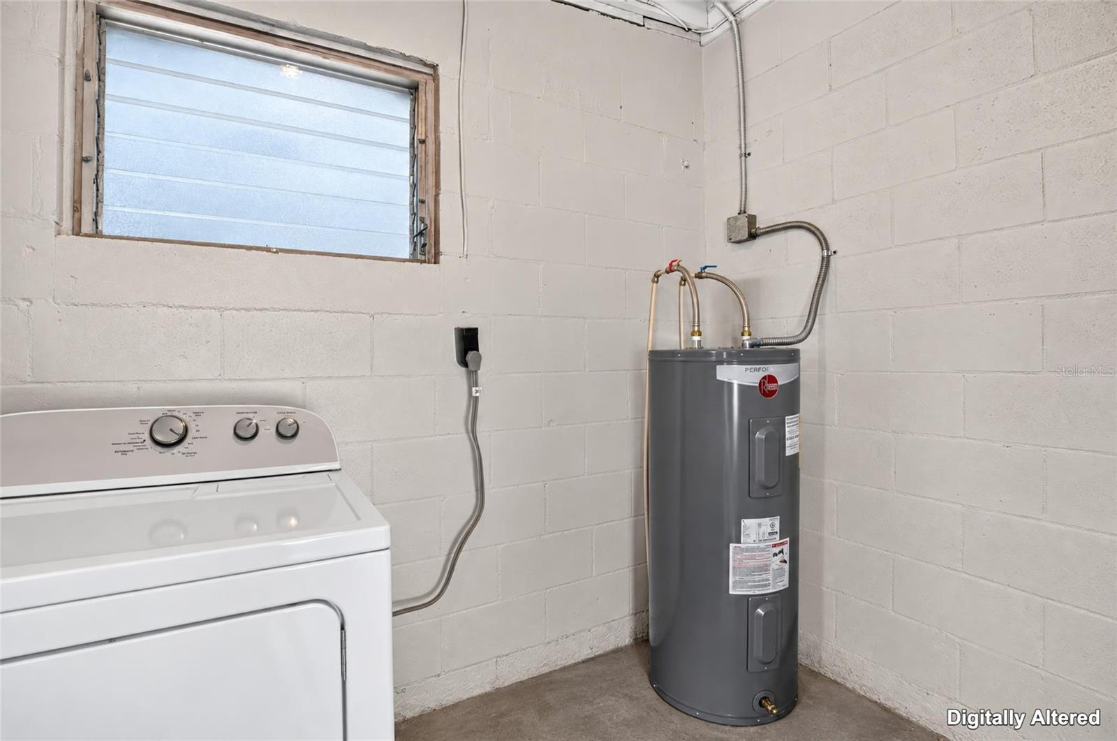 100 Pinecrest Dr Property Photo 30