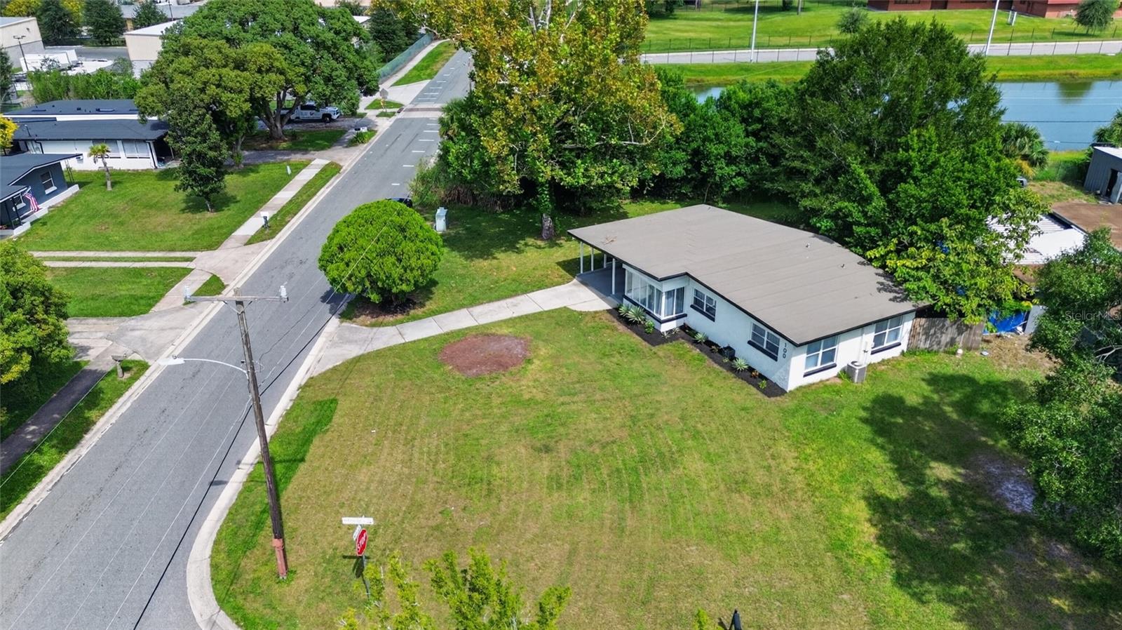 100 Pinecrest Dr Property Photo 34