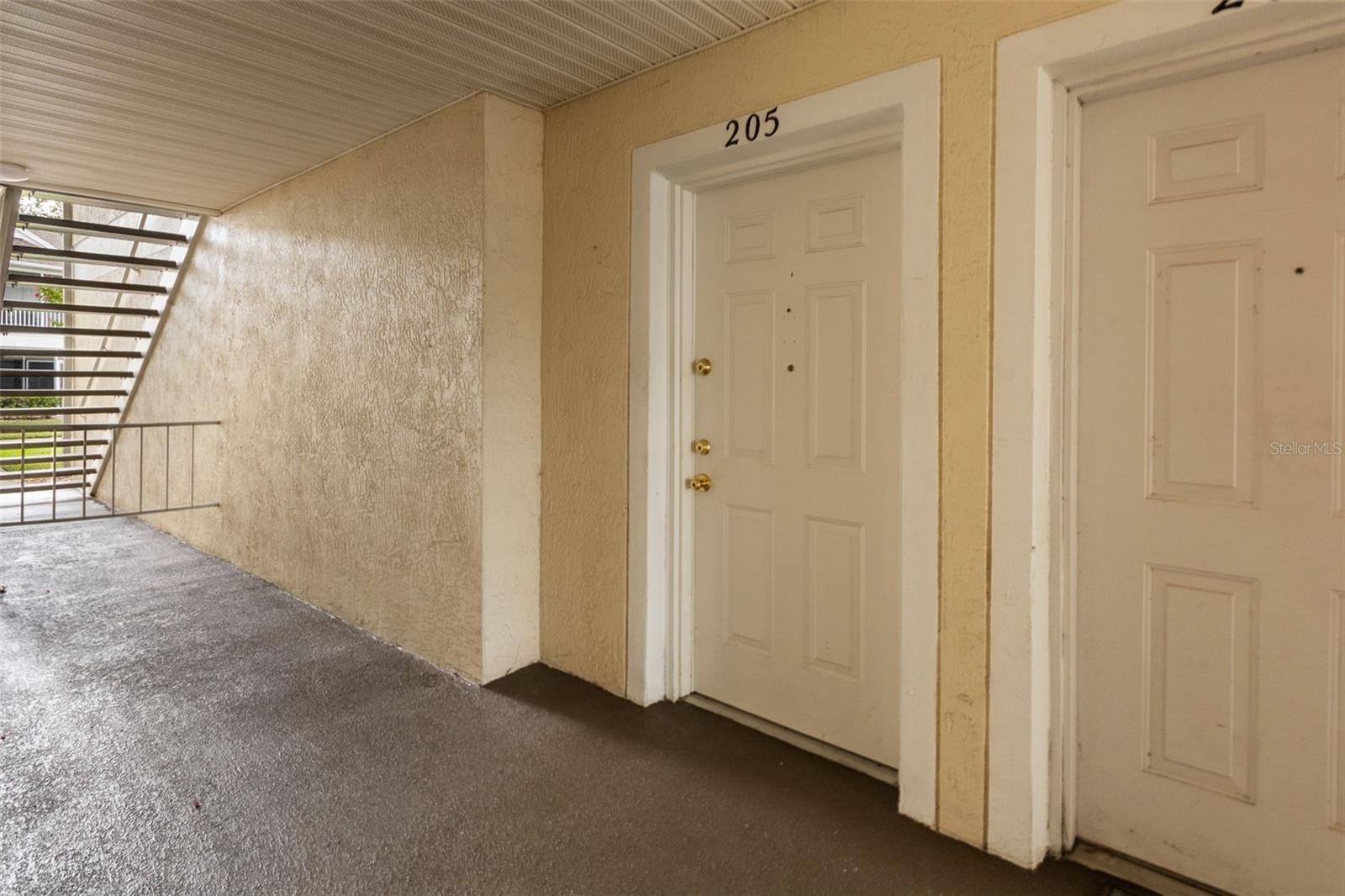 3930 Southpointe Dr #205 Property Photo 2