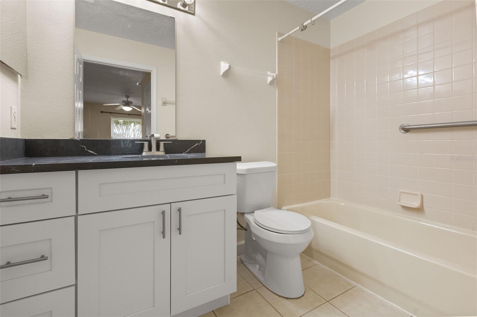 3930 Southpointe Dr #205 Property Photo 15