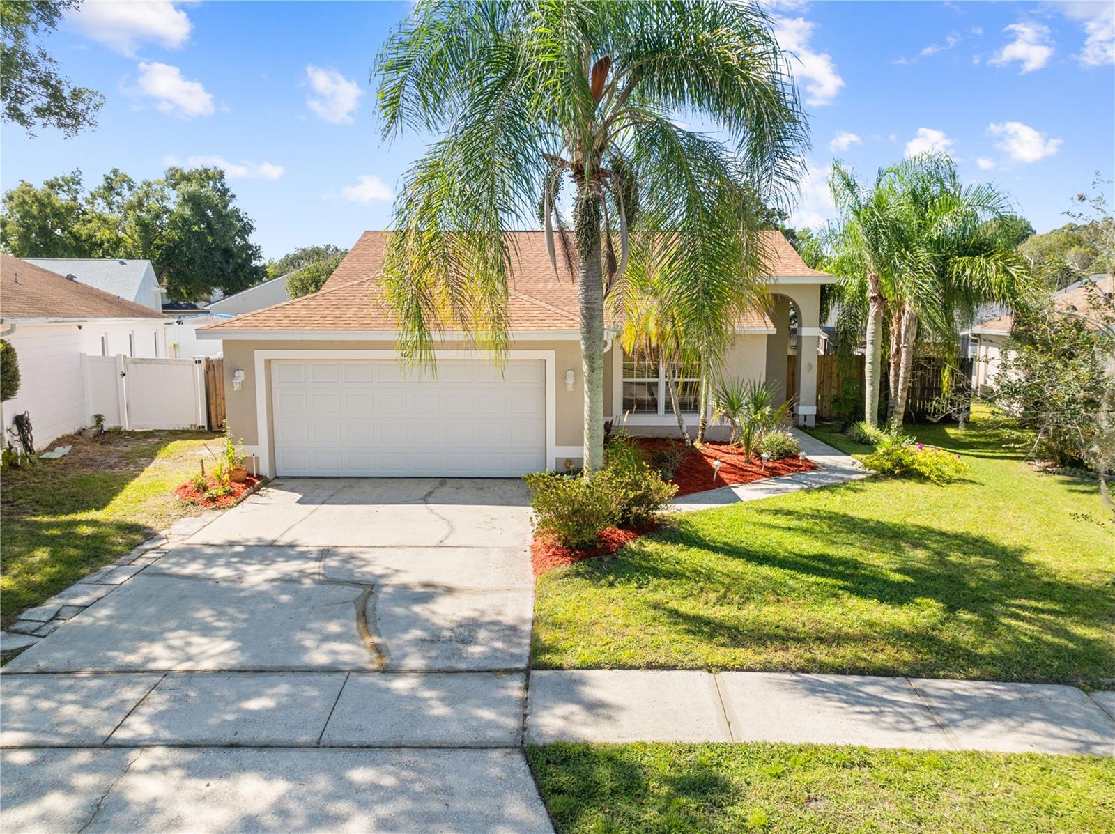 408 Lancers Dr Property Photo 1