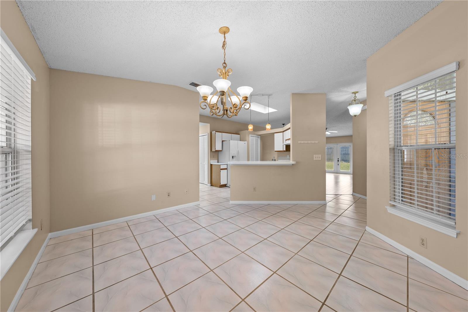 408 Lancers Dr Property Photo 12