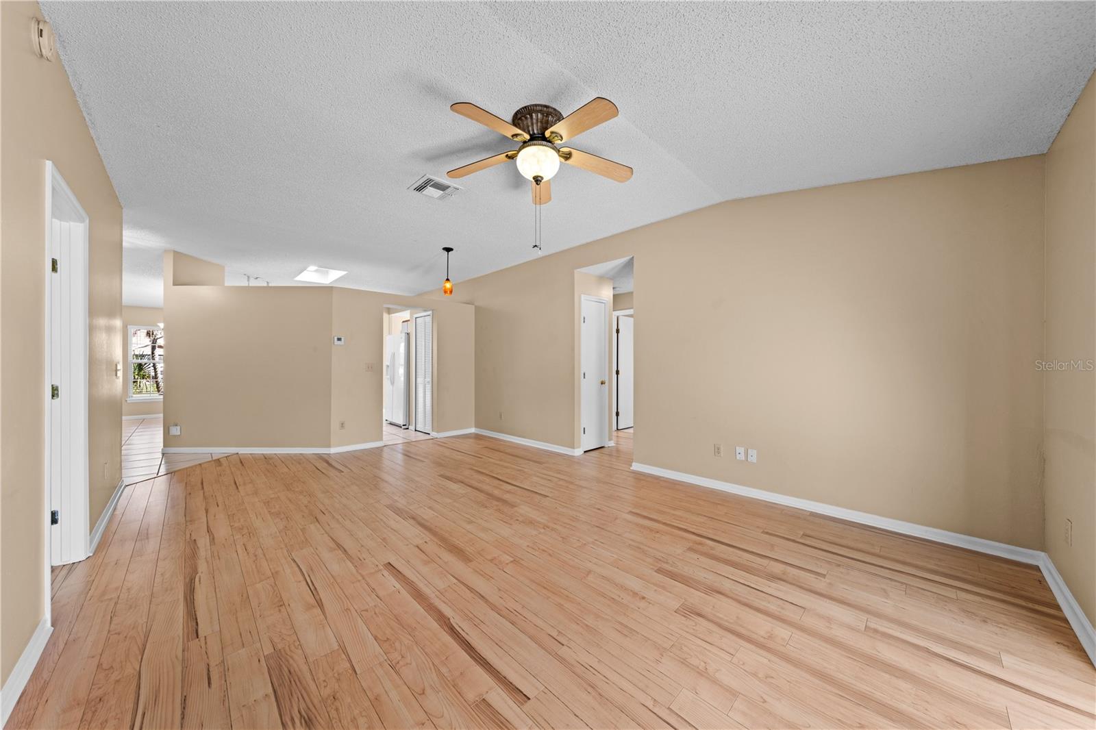 408 Lancers Dr Property Photo 25
