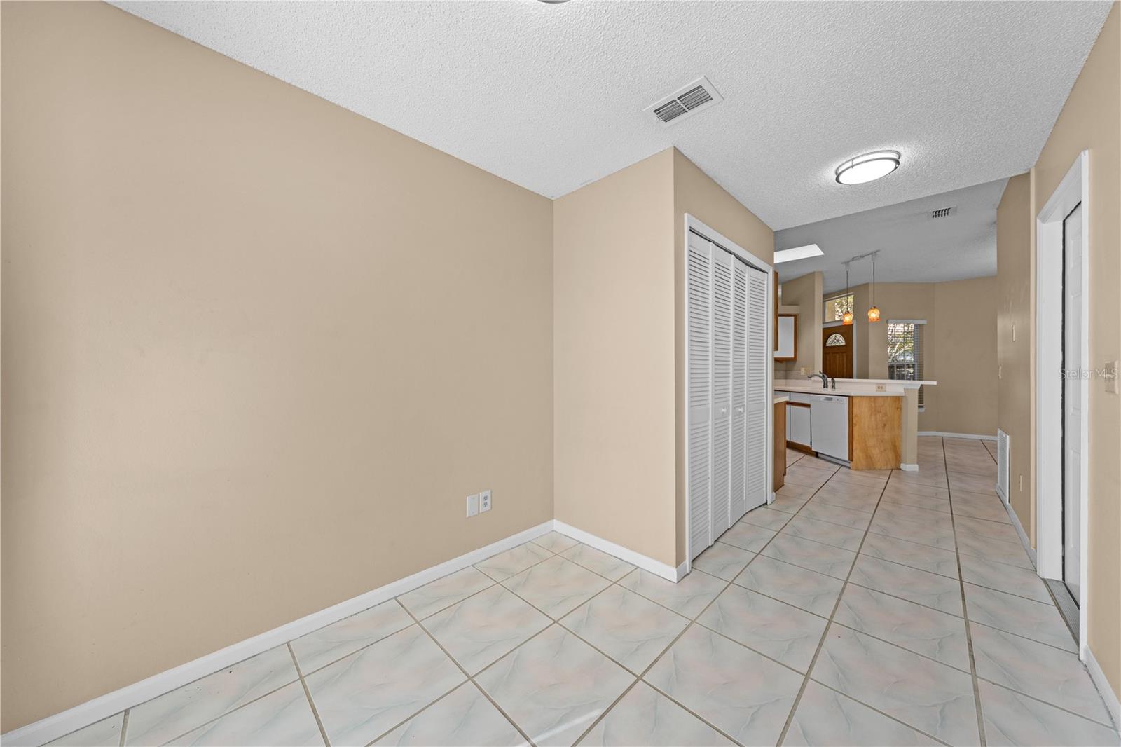 408 Lancers Dr Property Photo 27
