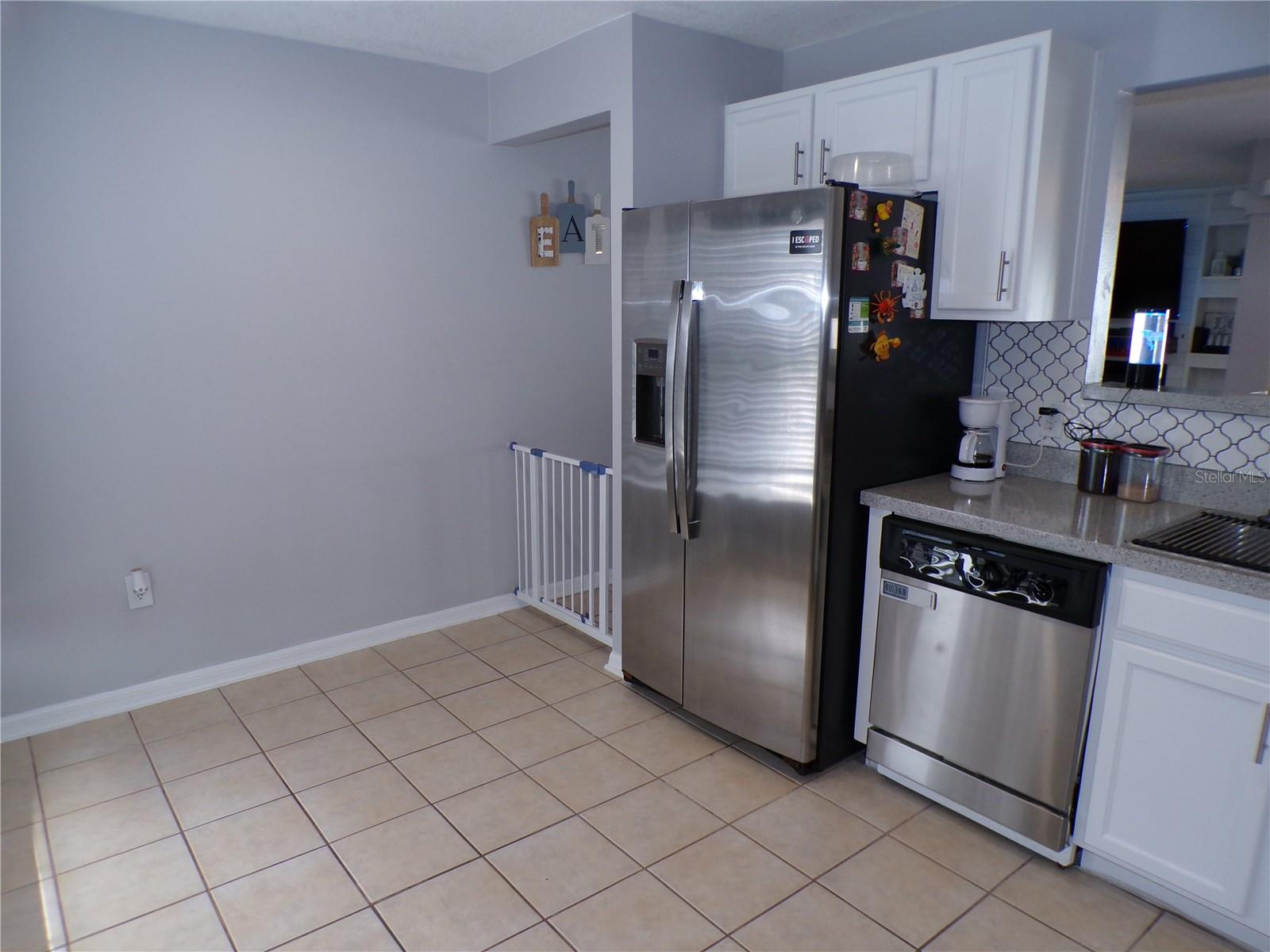 711 Wedge Ln Property Photo 22