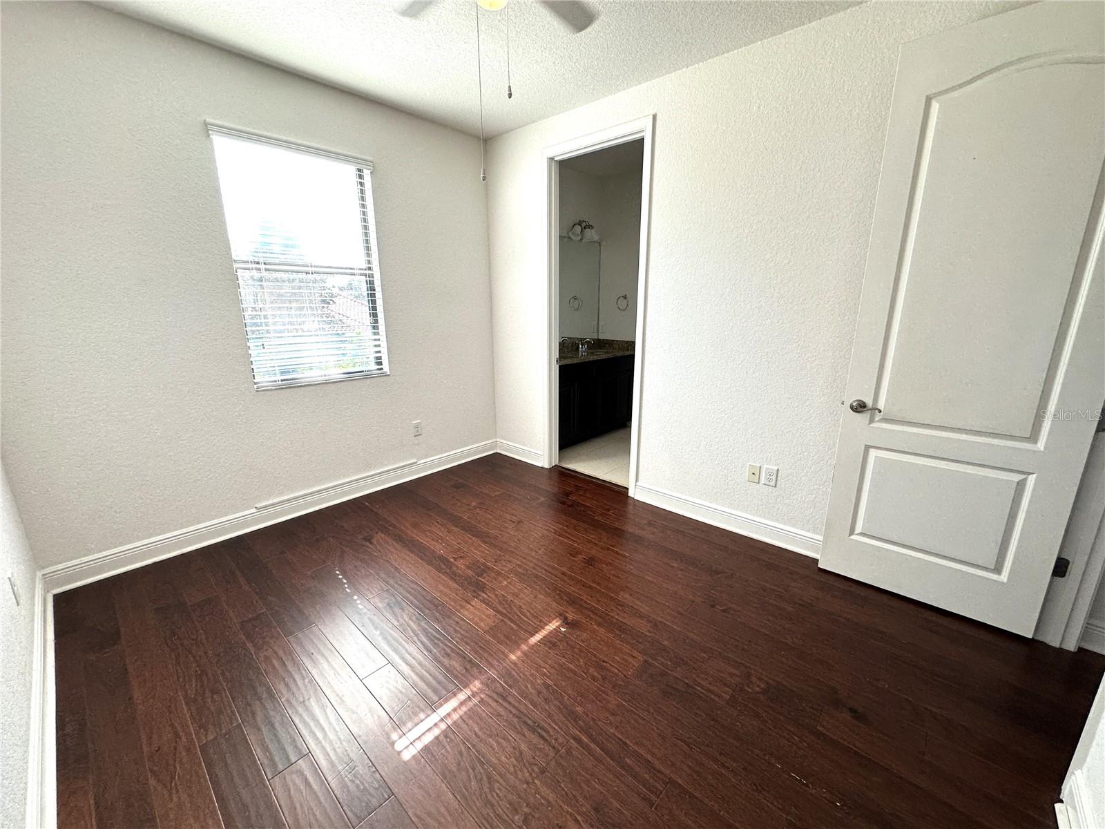 8474 Kelsall Dr Property Photo 27