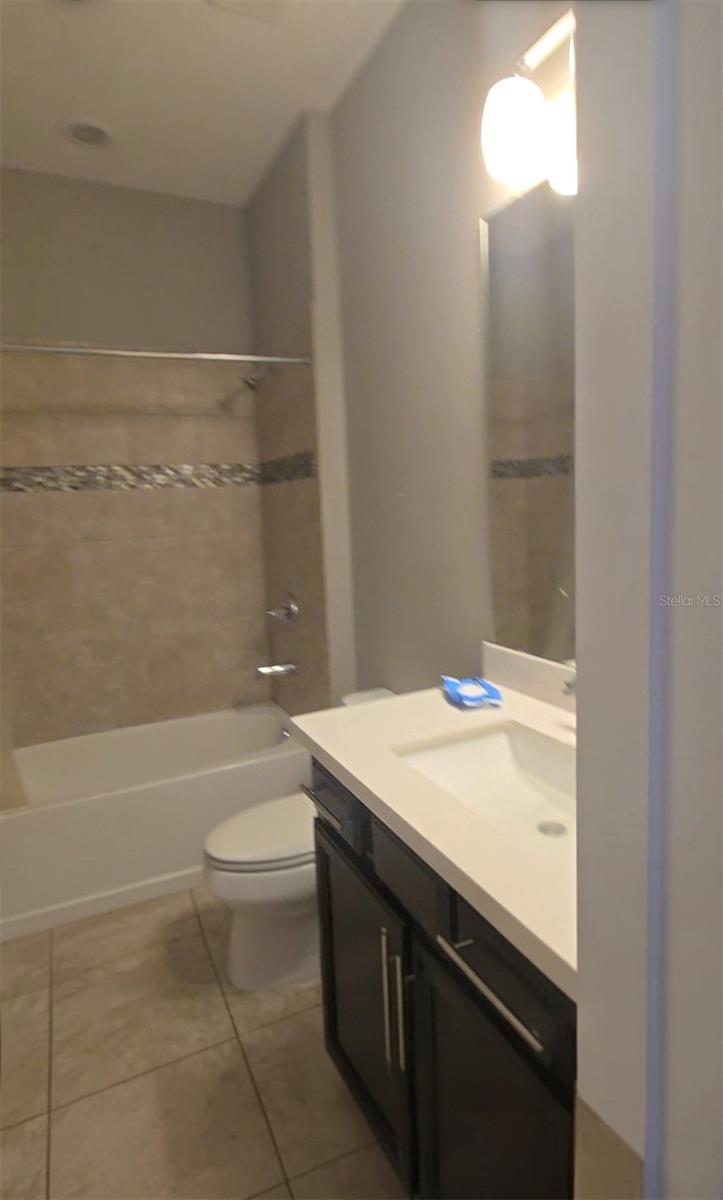 7548 Loon Ave Property Photo 7