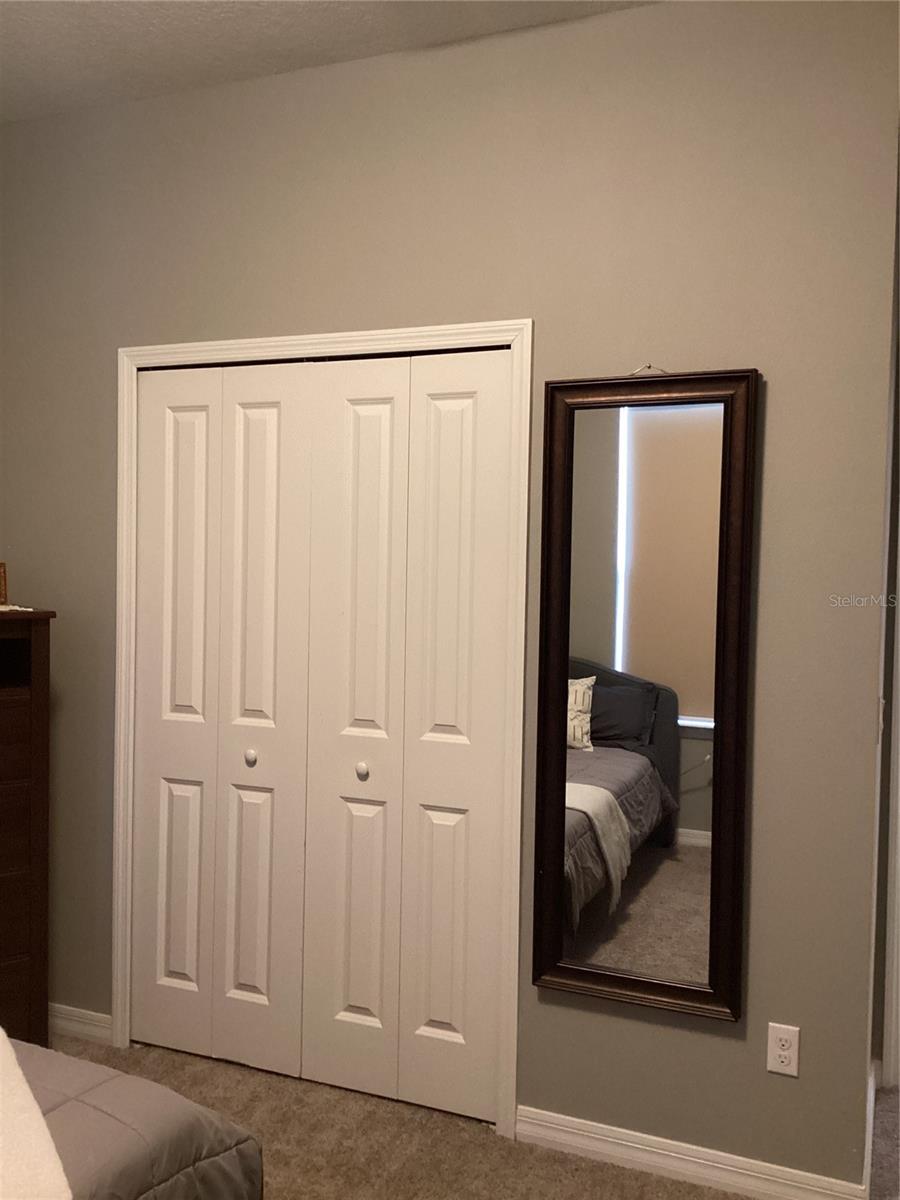 7548 Loon Ave Property Photo 9