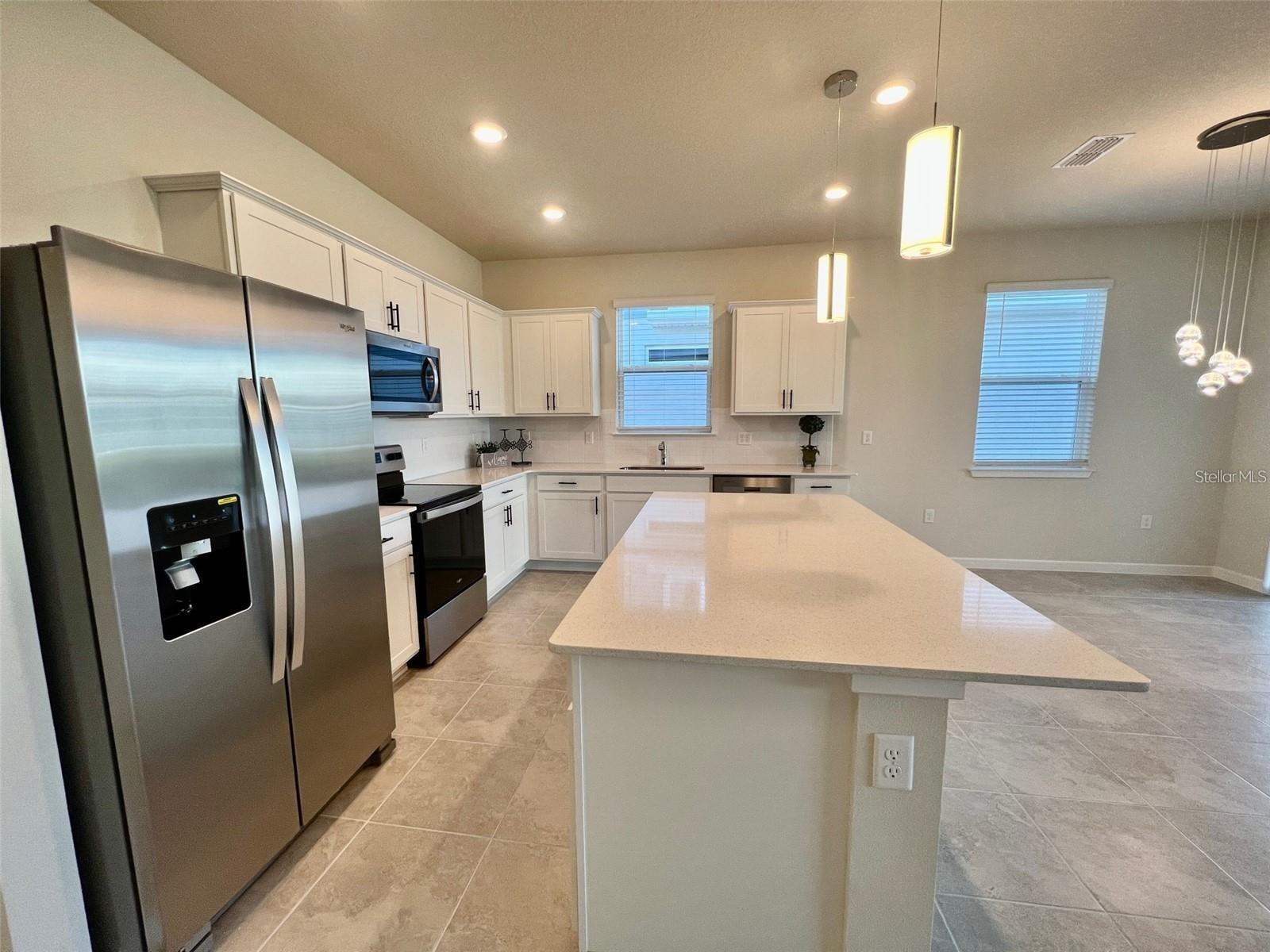 1430 Lone Wood Blvd Property Photo 4