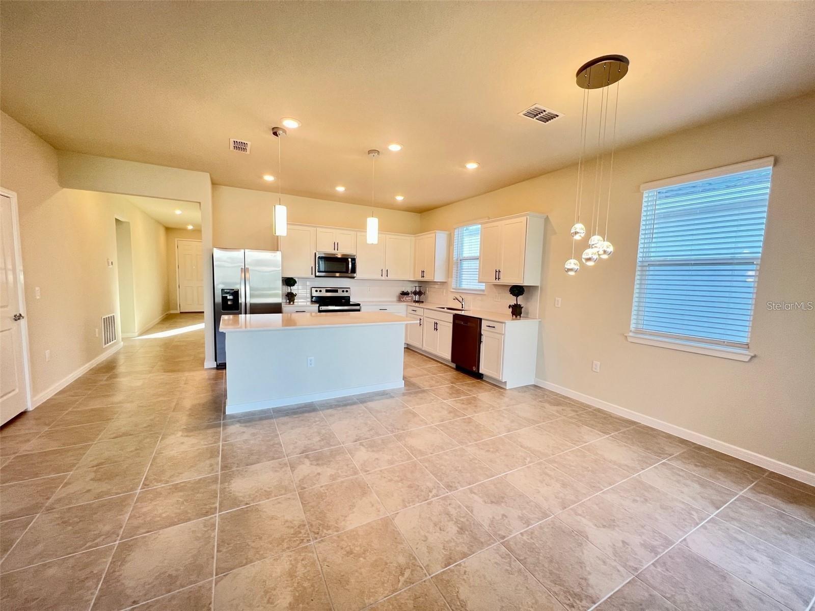 1430 Lone Wood Blvd Property Photo 5