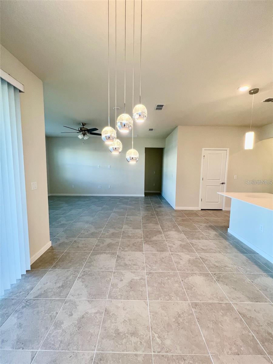 1430 Lone Wood Blvd Property Photo 7