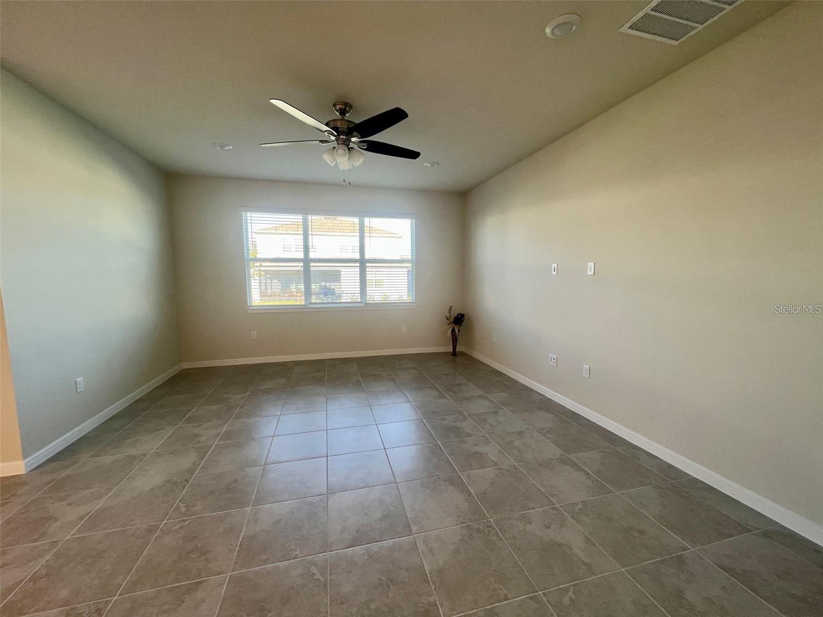 1430 Lone Wood Blvd Property Photo 8