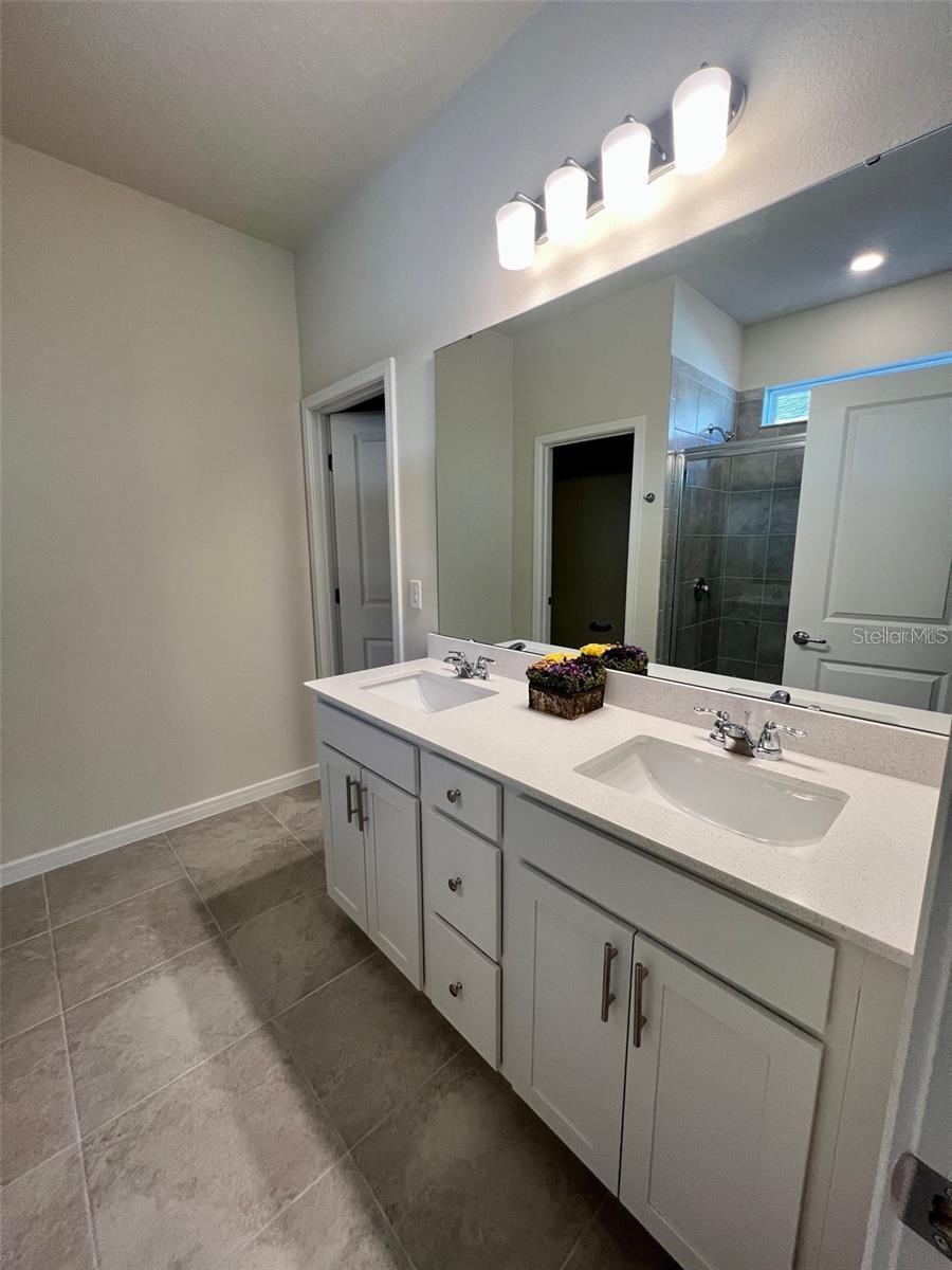 1430 Lone Wood Blvd Property Photo 10