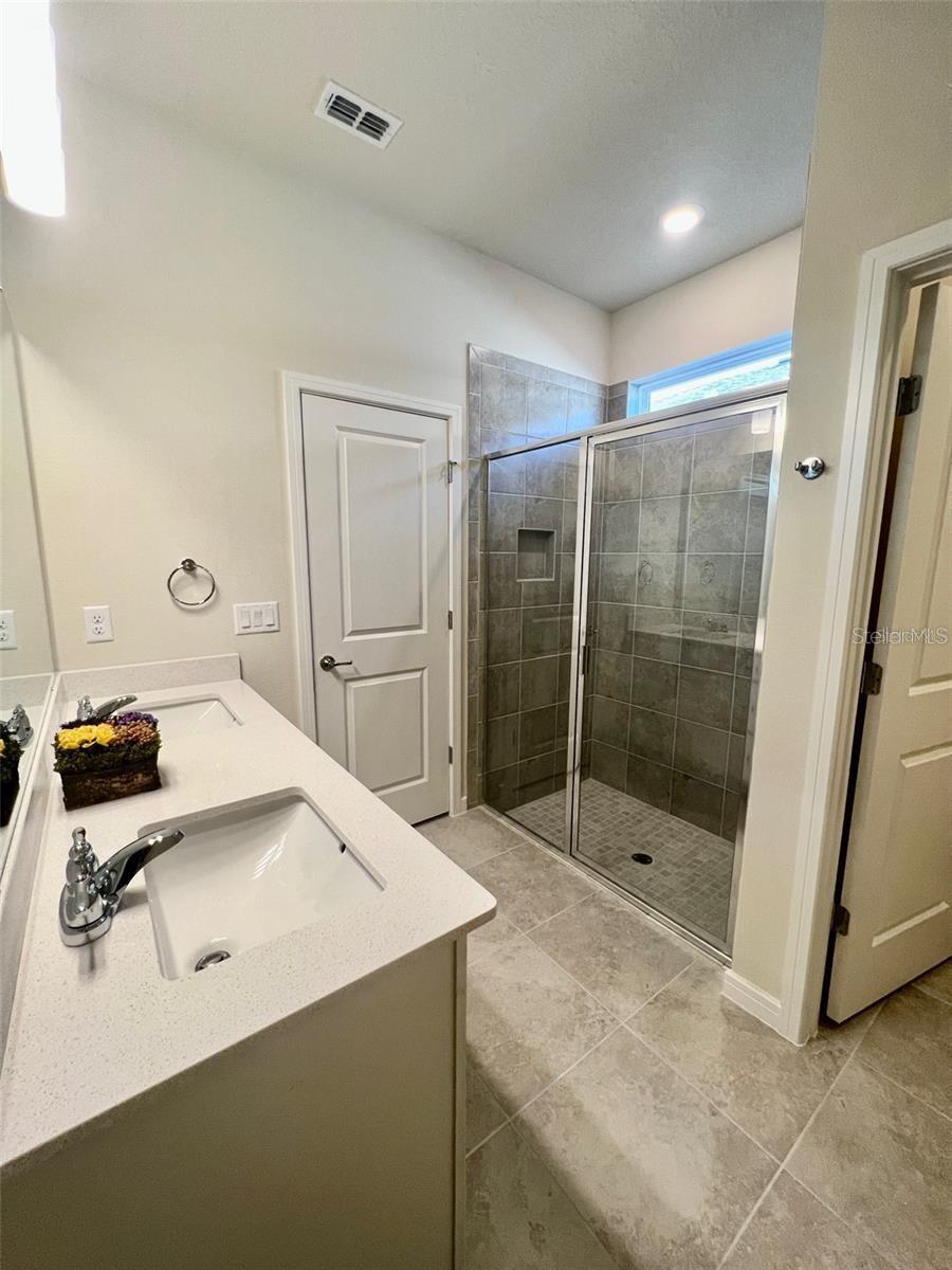 1430 Lone Wood Blvd Property Photo 11