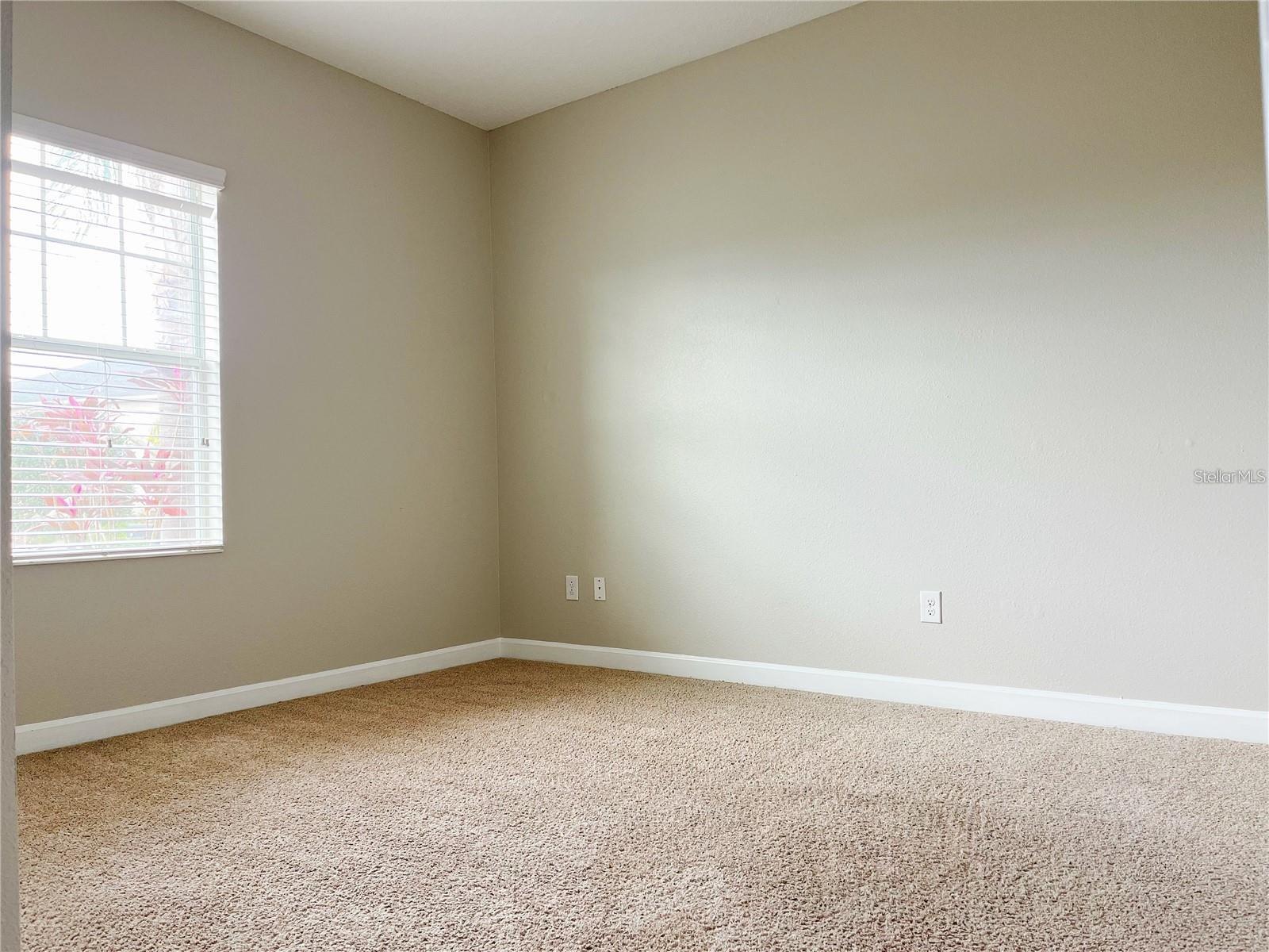 14127 Gold Bridge Dr Property Photo 3