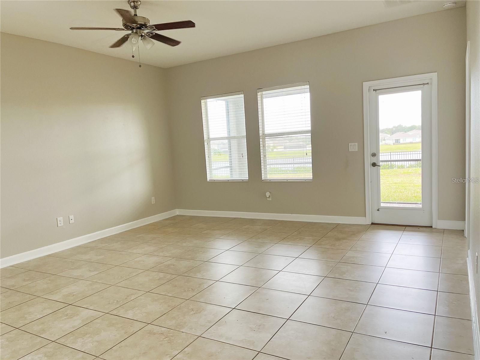 14127 Gold Bridge Dr Property Photo 15