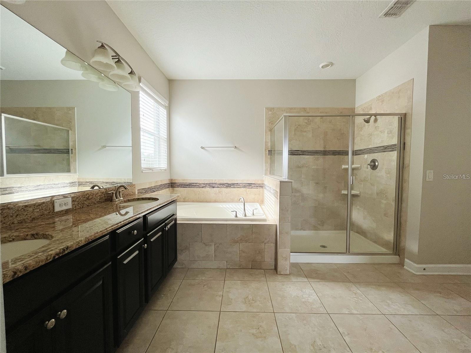 14127 Gold Bridge Dr Property Photo 21