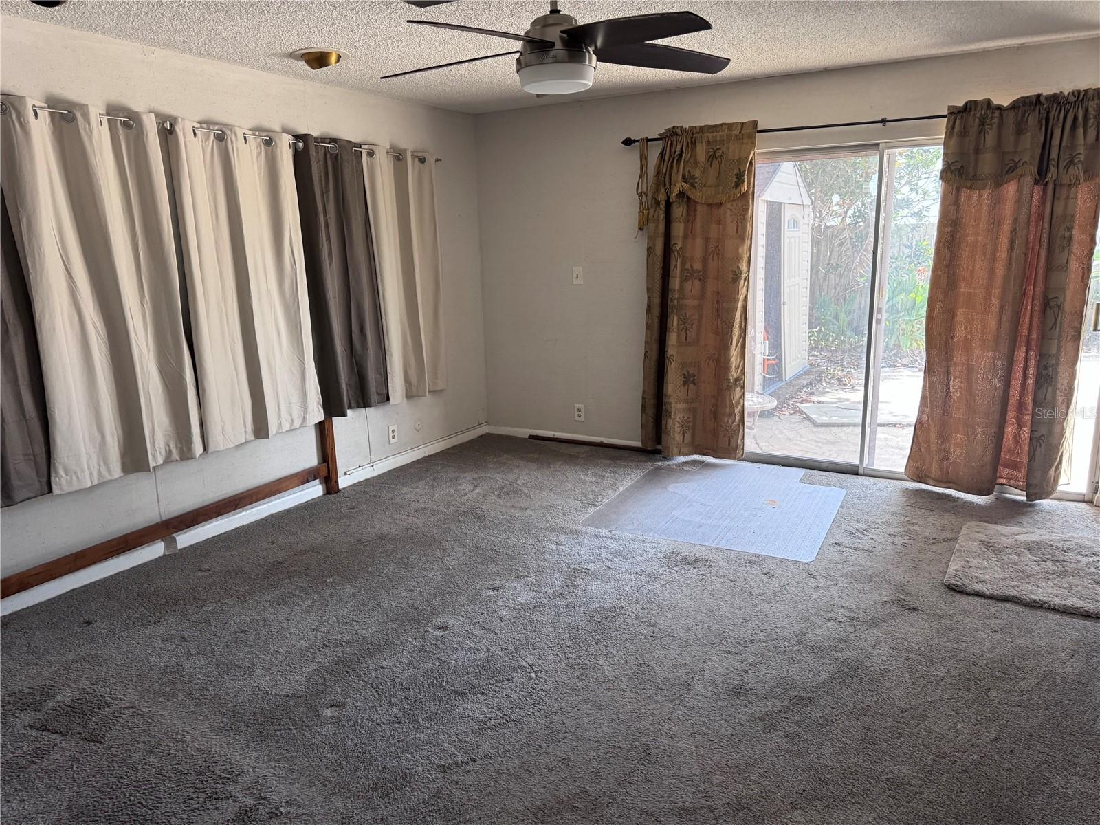 1522 Arthur St Property Photo 4